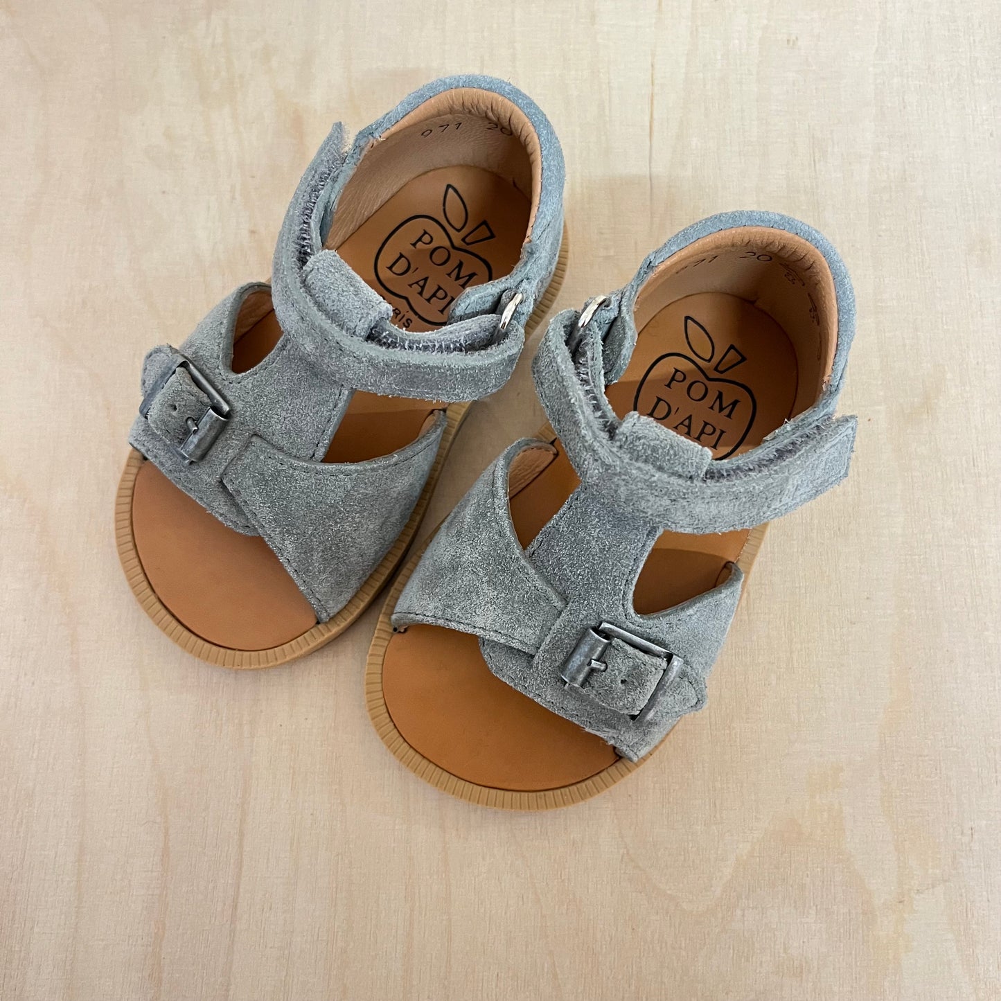 stapsandaal - poppy easy velours - grey