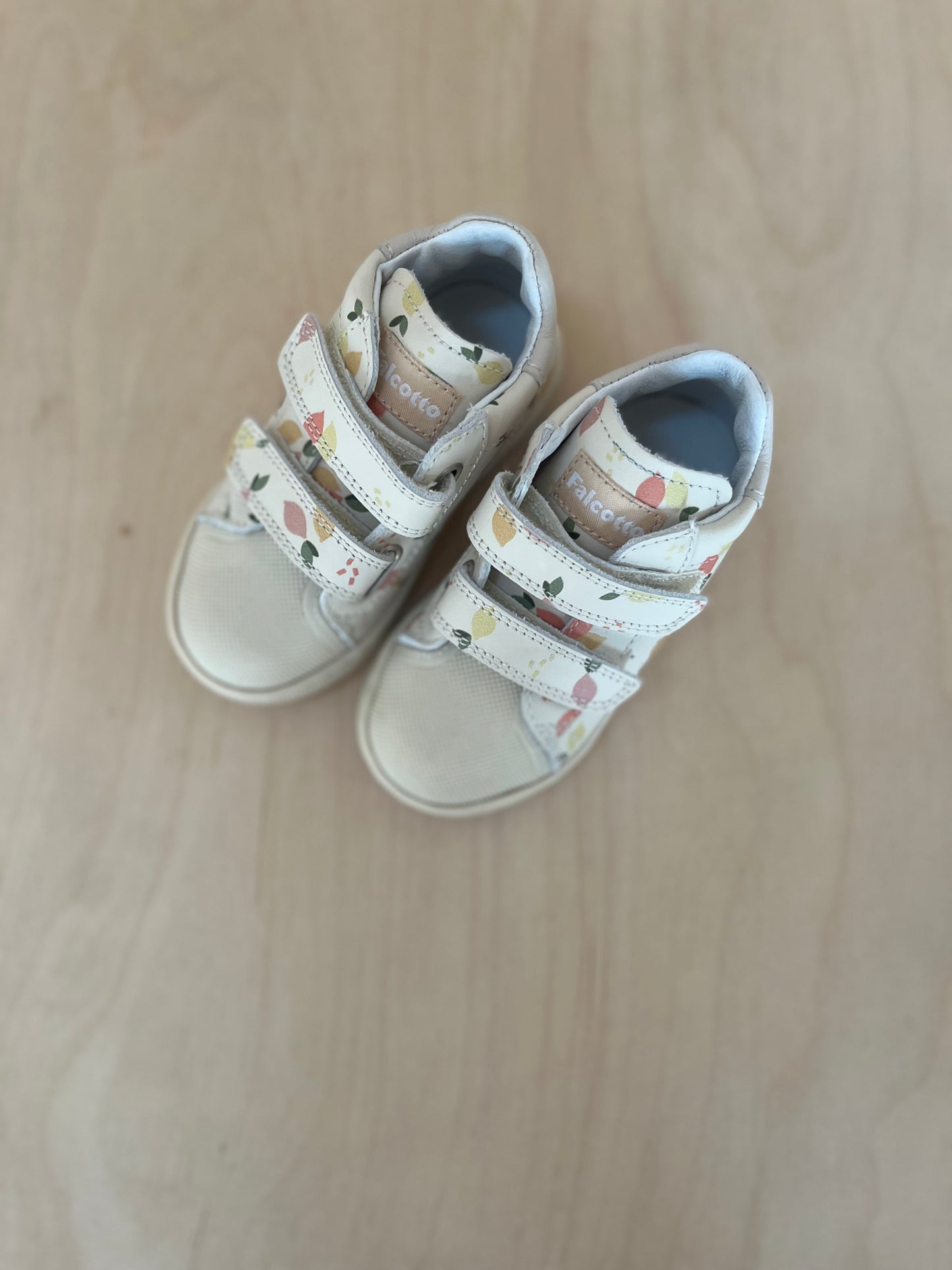 sneaker velcro moon - gummy, citrus