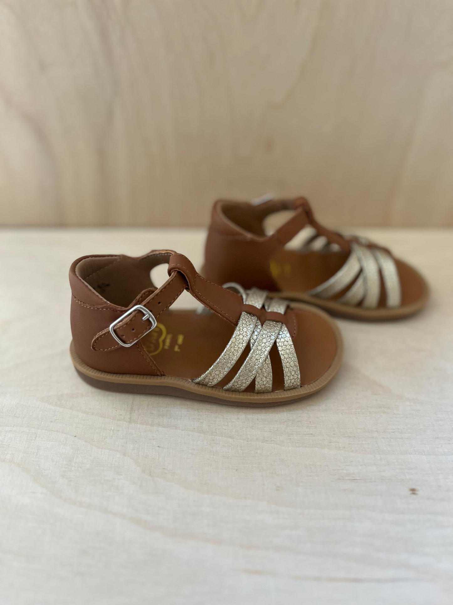 sandaal - poppy back, neptune - camel goud