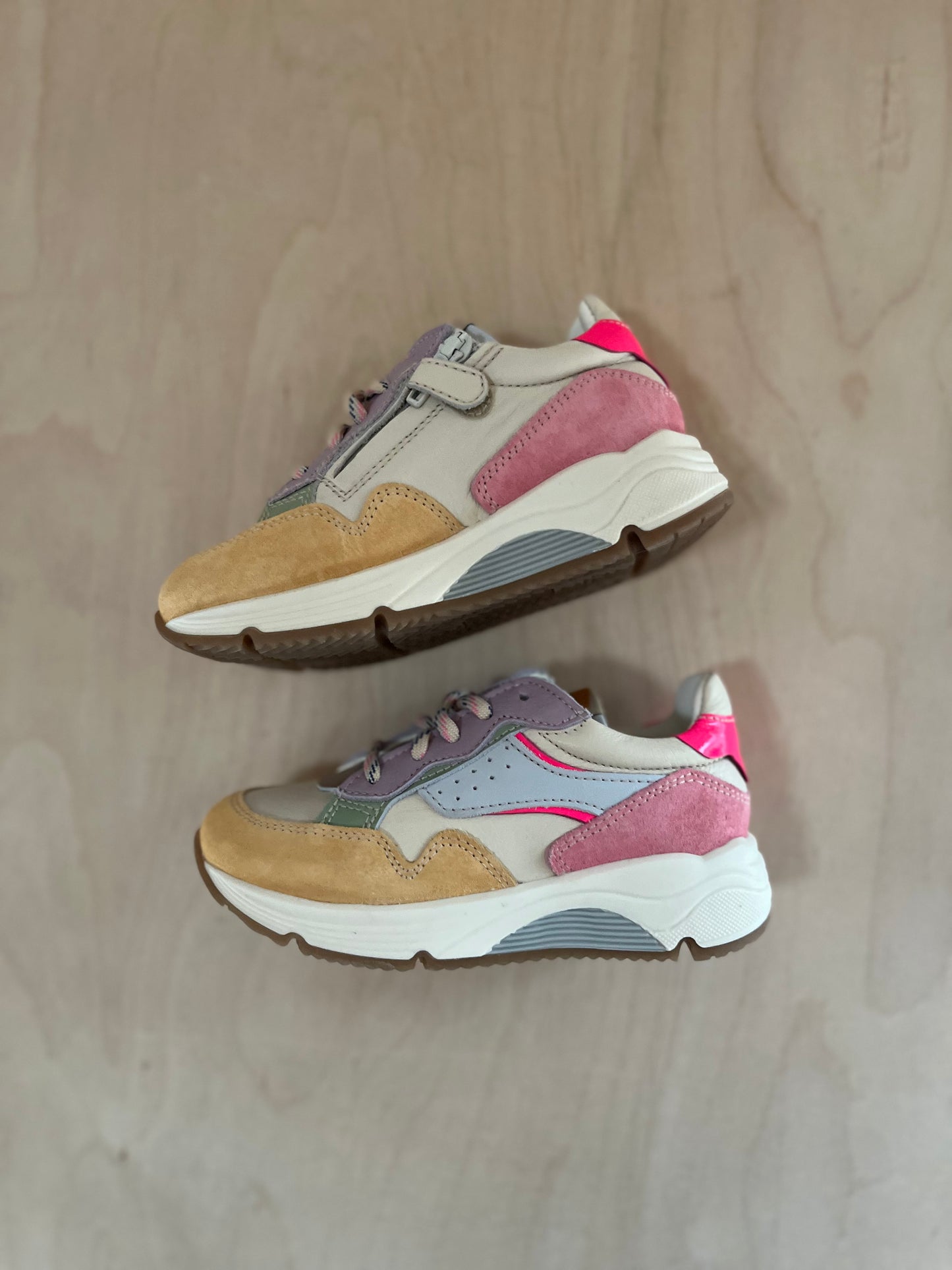 runner - peach lila roos