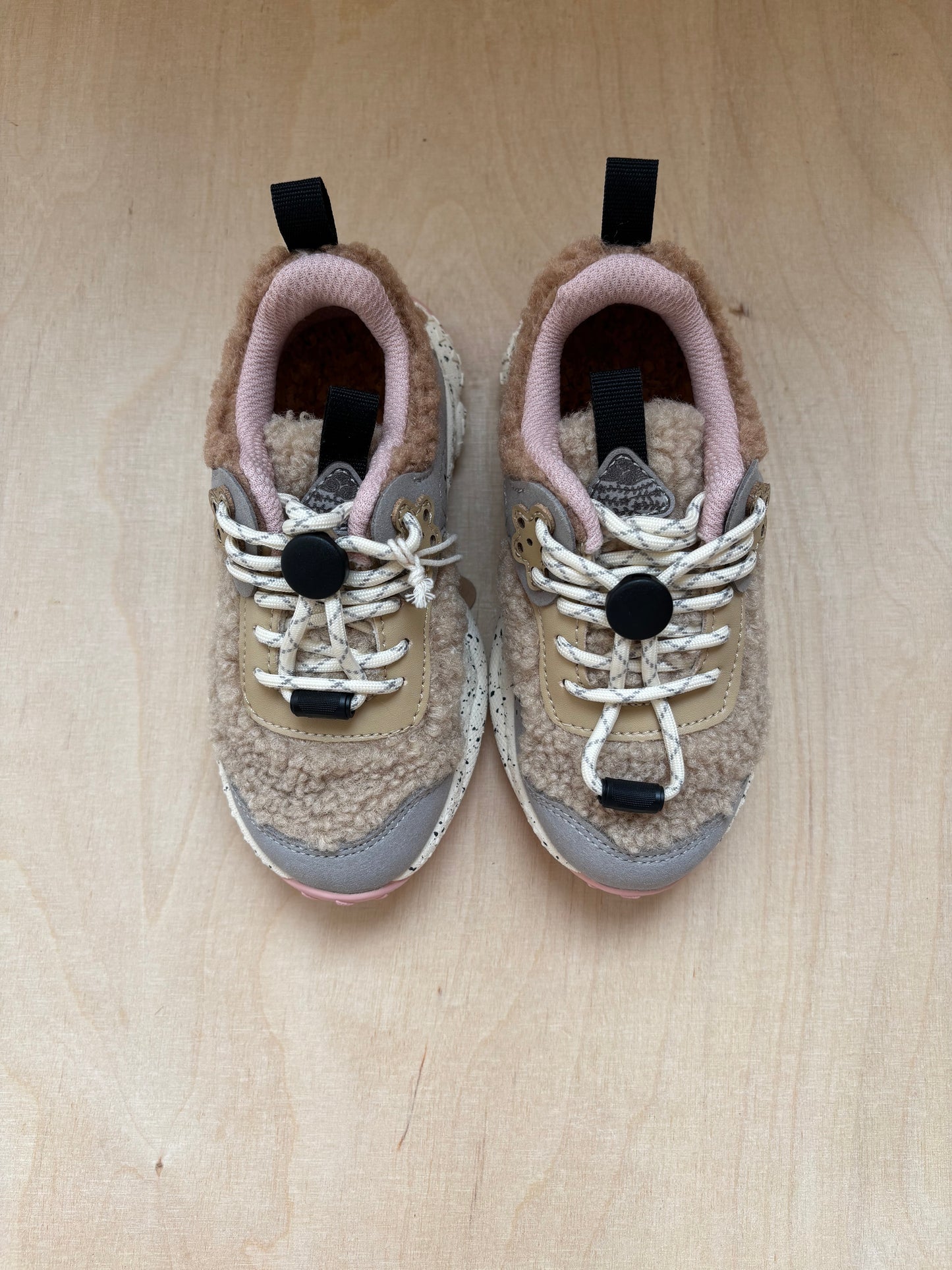 Flower mountain teddy sand - beige