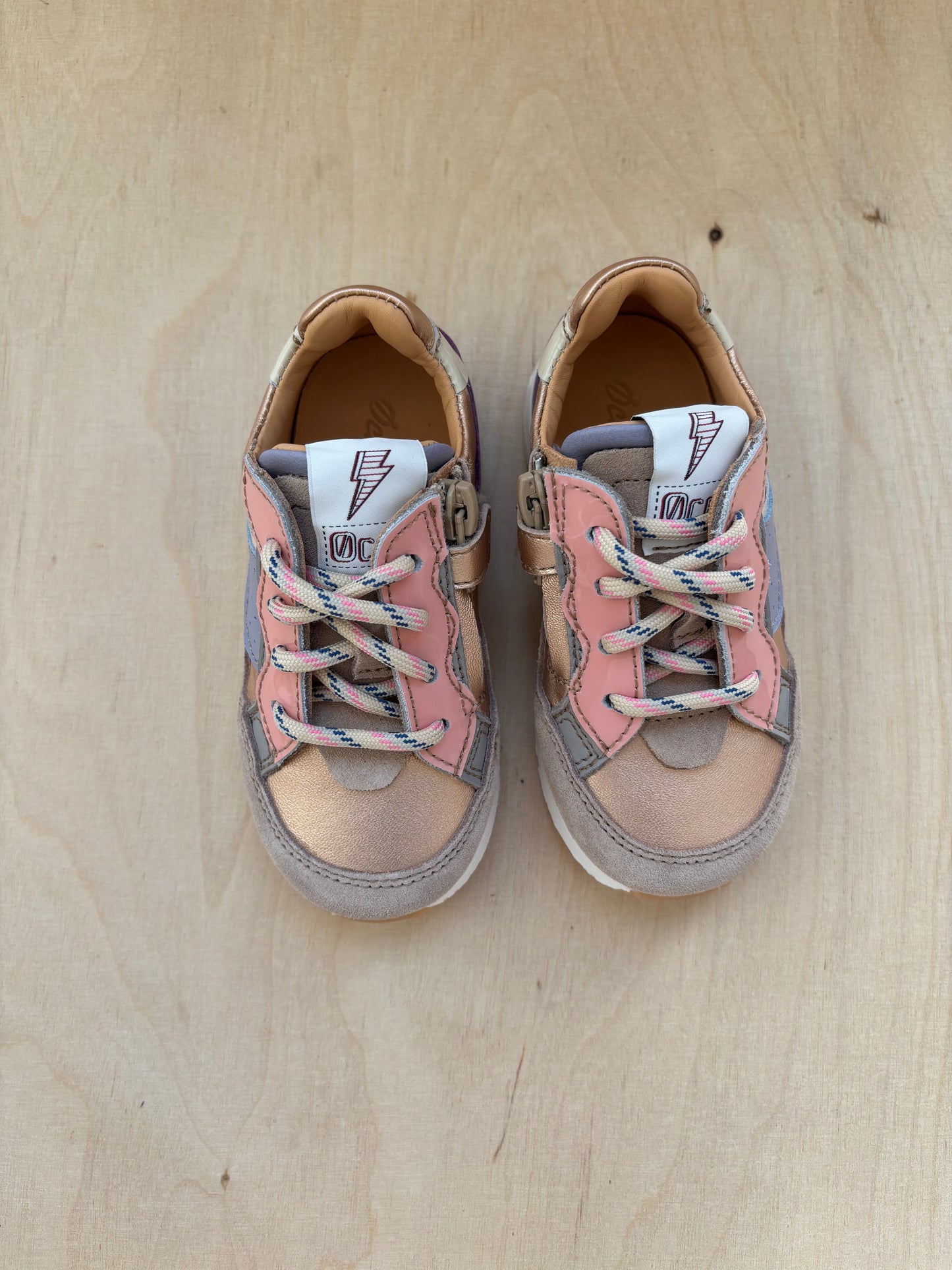 Ocra eerste runner roze paars