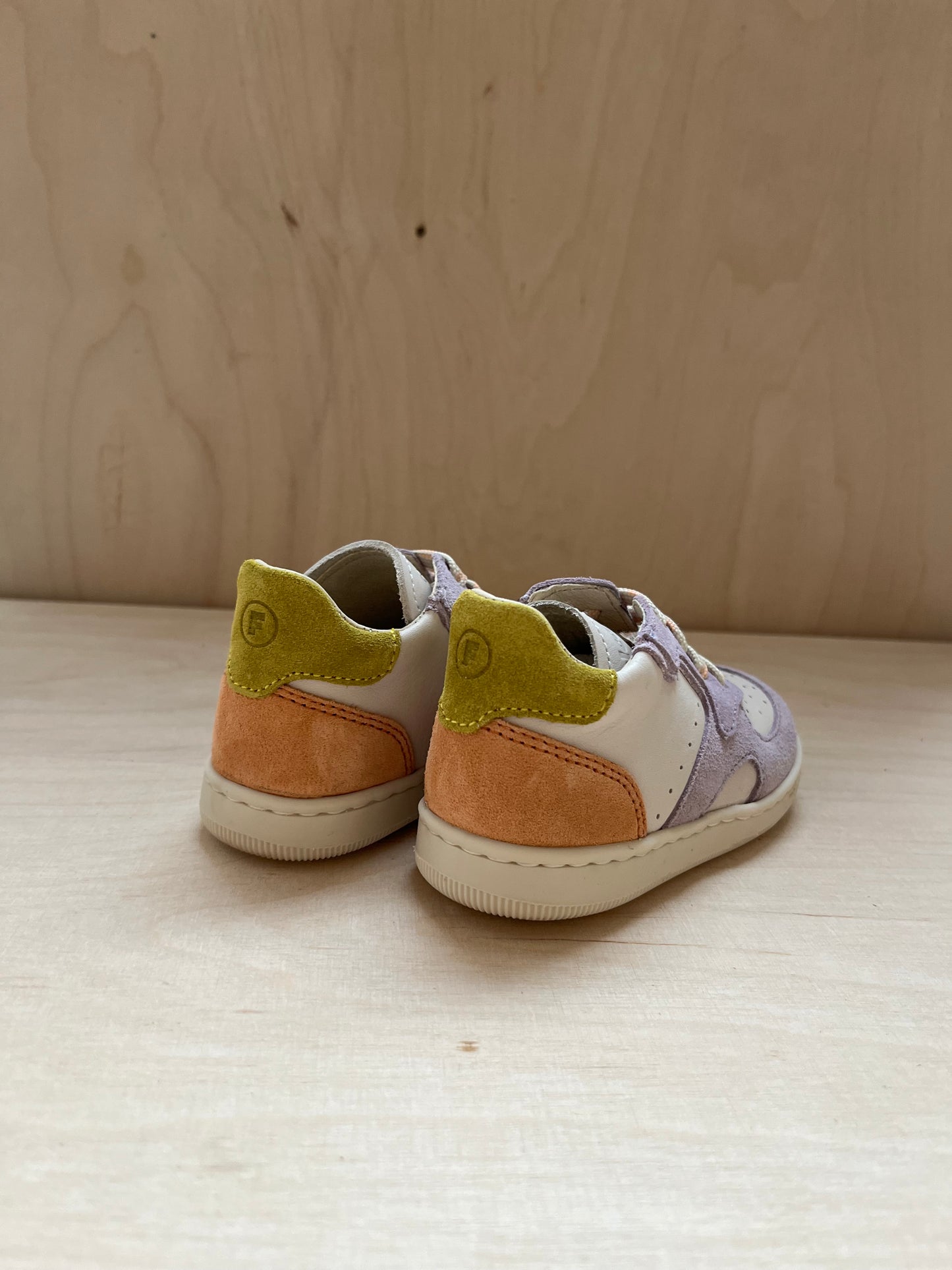sneaker veper - milk lilac