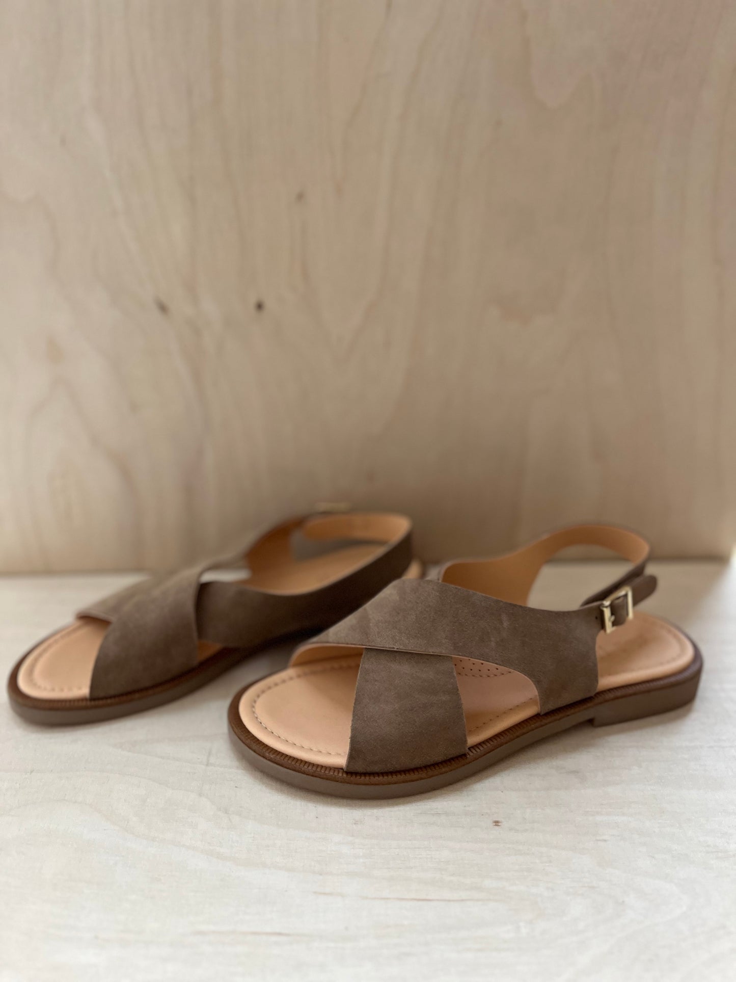 sandaal cross - tabacco