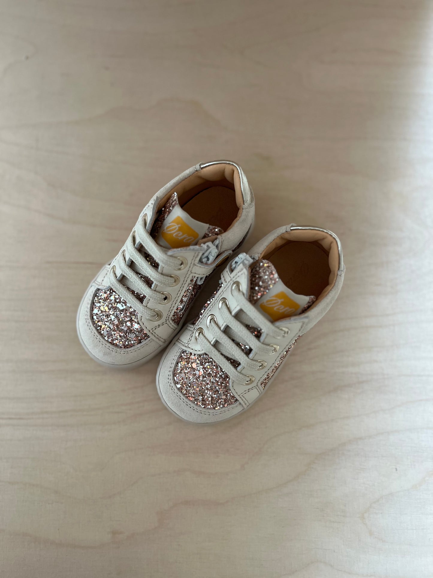 sneaker ruby - rockstar gold glitter