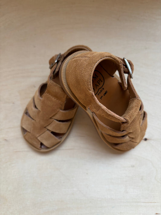 Pom d'api eerste gesloten sandaal poppy daddy camel light