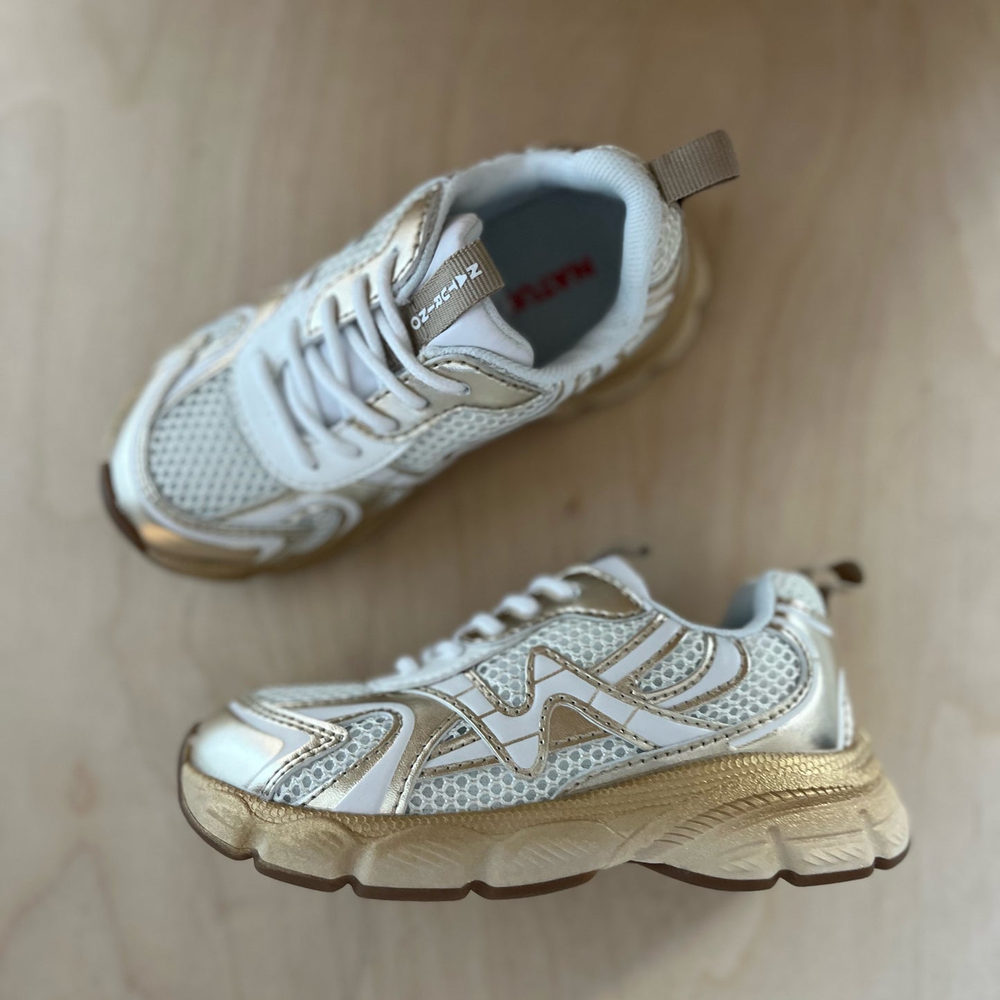 sneaker wave - platinum white