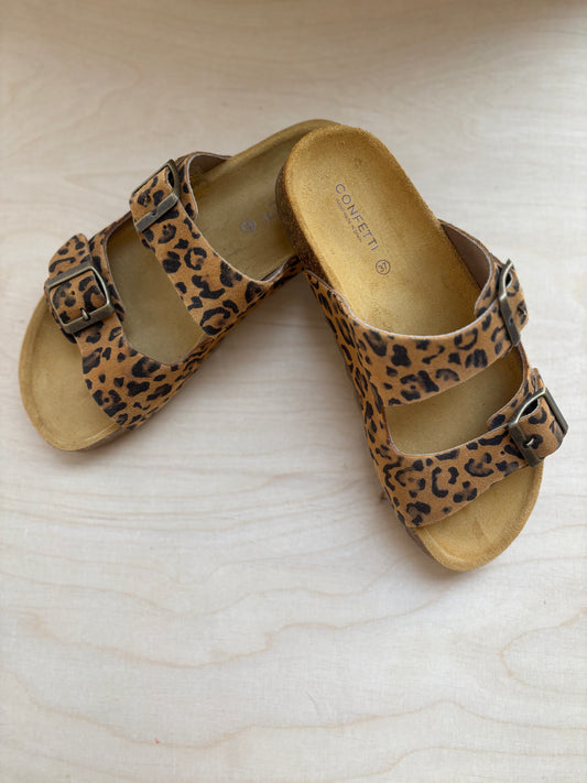Sandaal leopard met gesp
