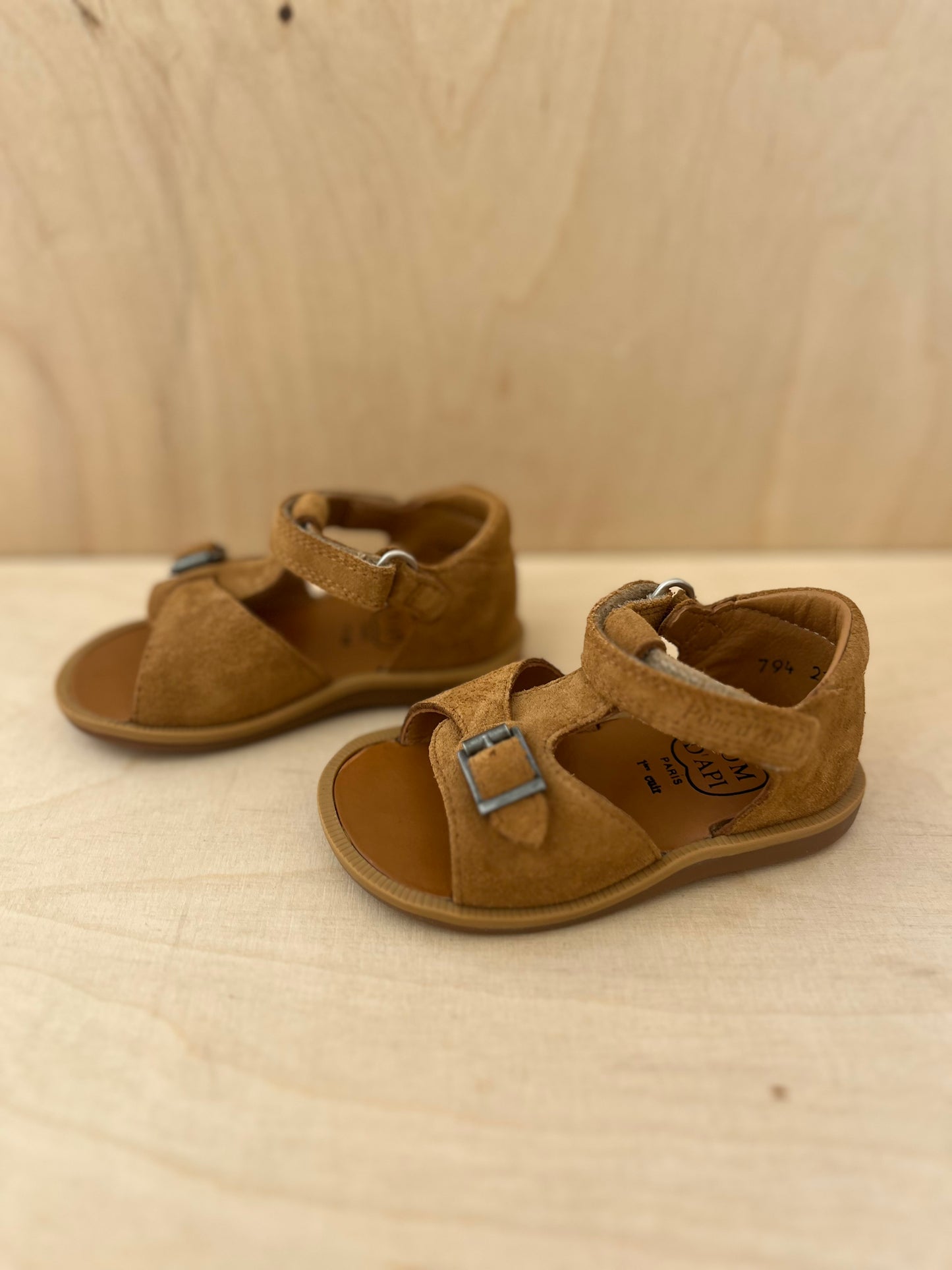 stapsandaal poppy easy - velours camel