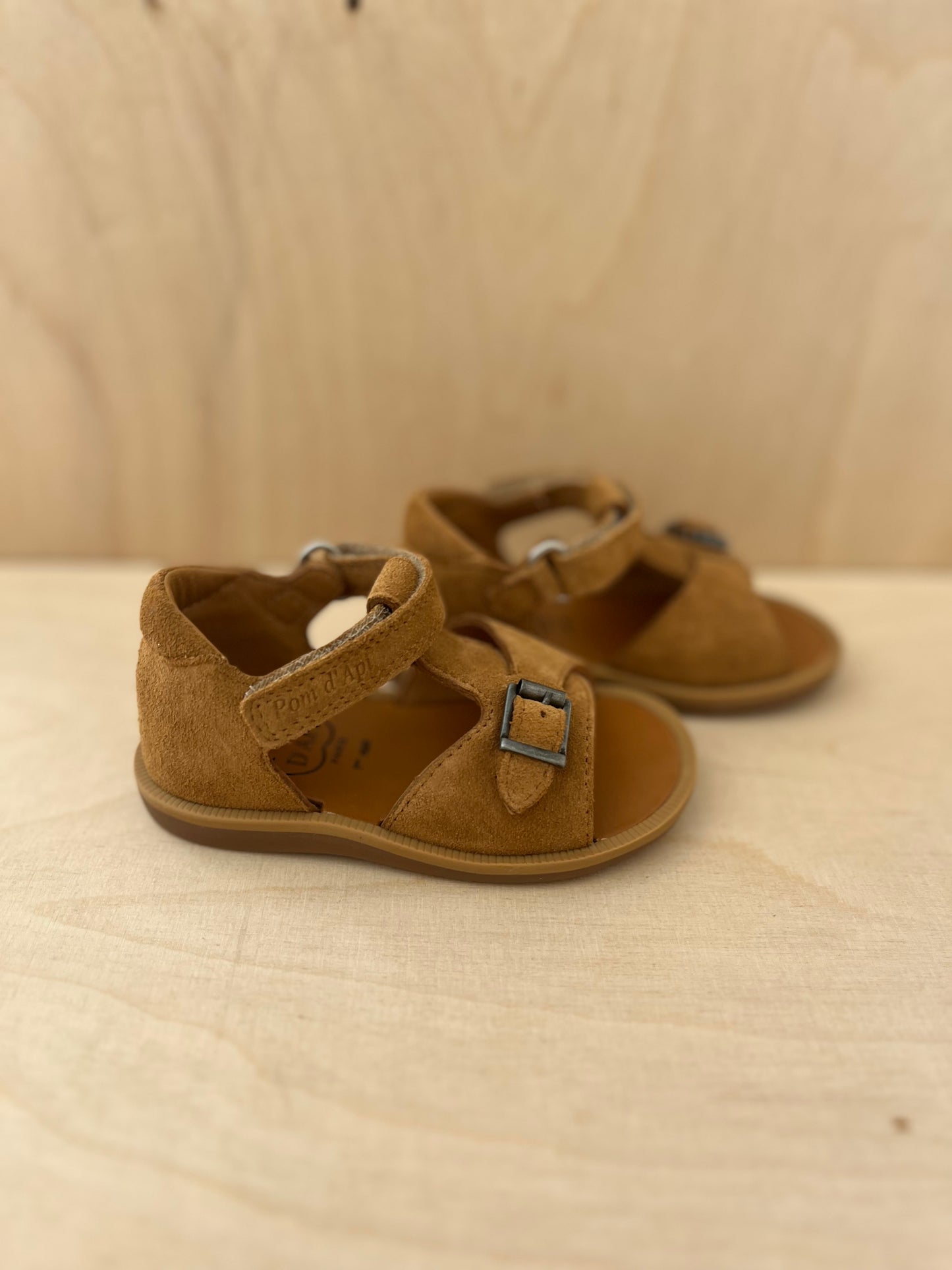 stapsandaal poppy easy - velours camel