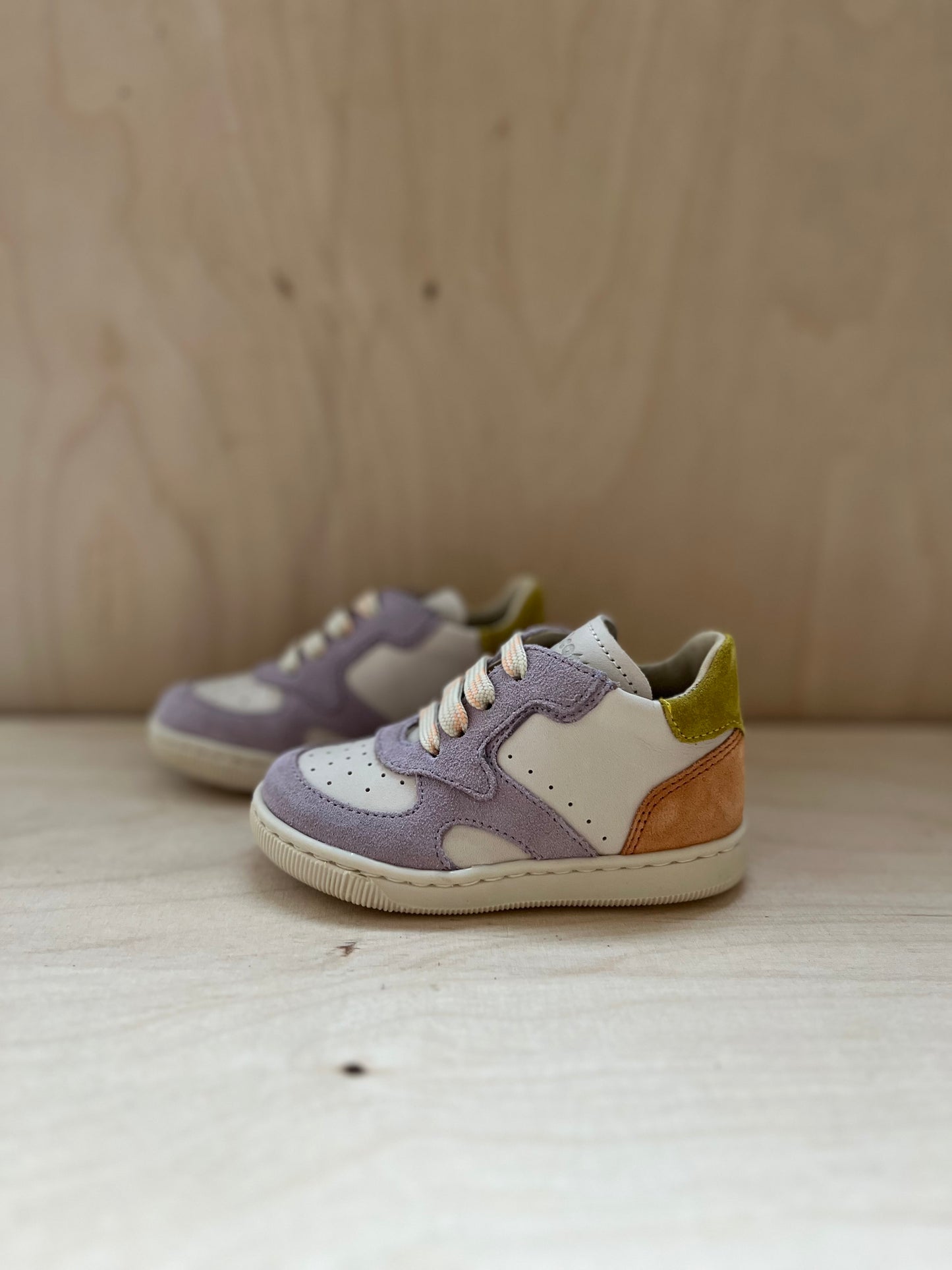 sneaker veper - milk lilac