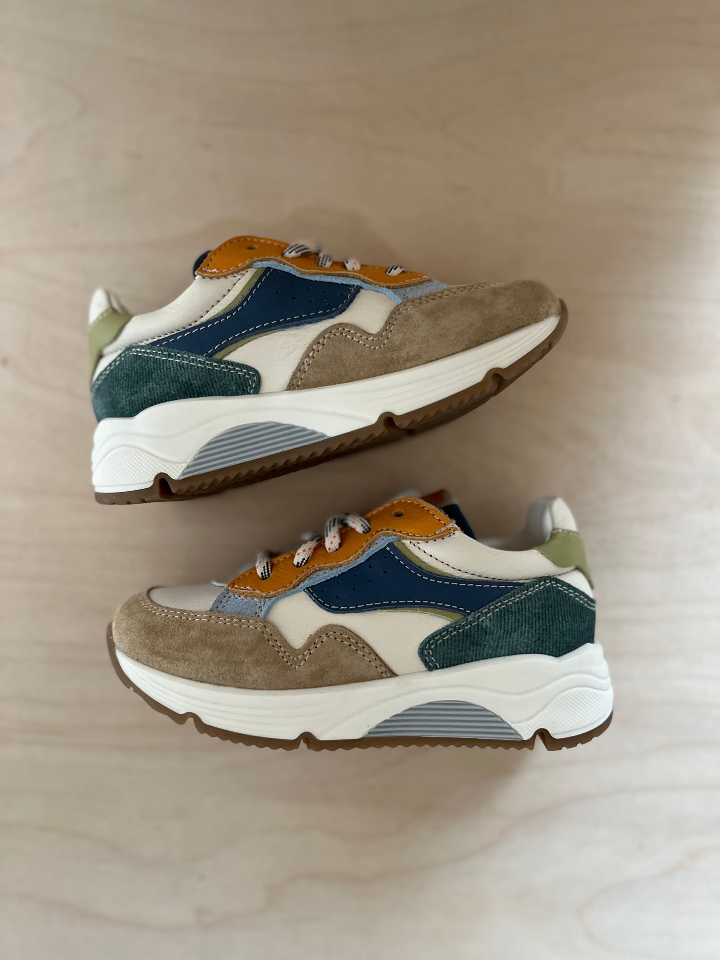 runner - cappuccino milk