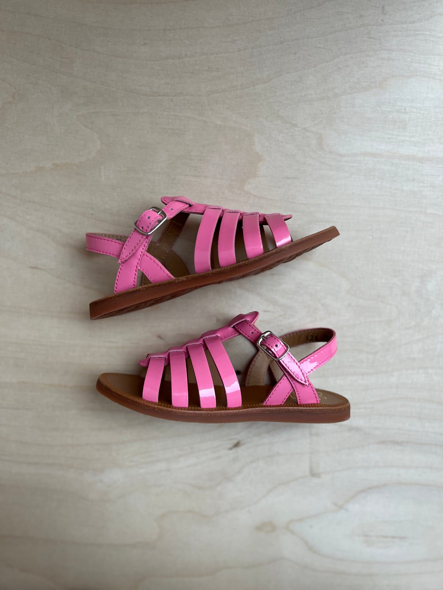 sandaal plagette strap - lakleder bubble gum