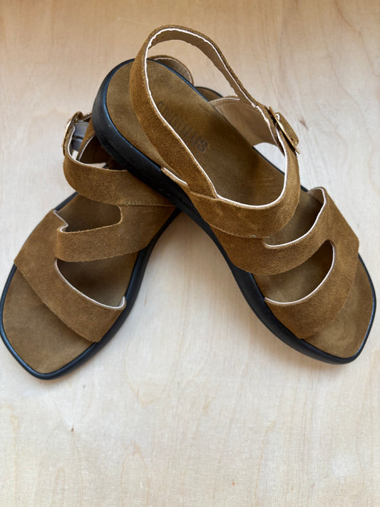 Angulus sandaal suede mustard