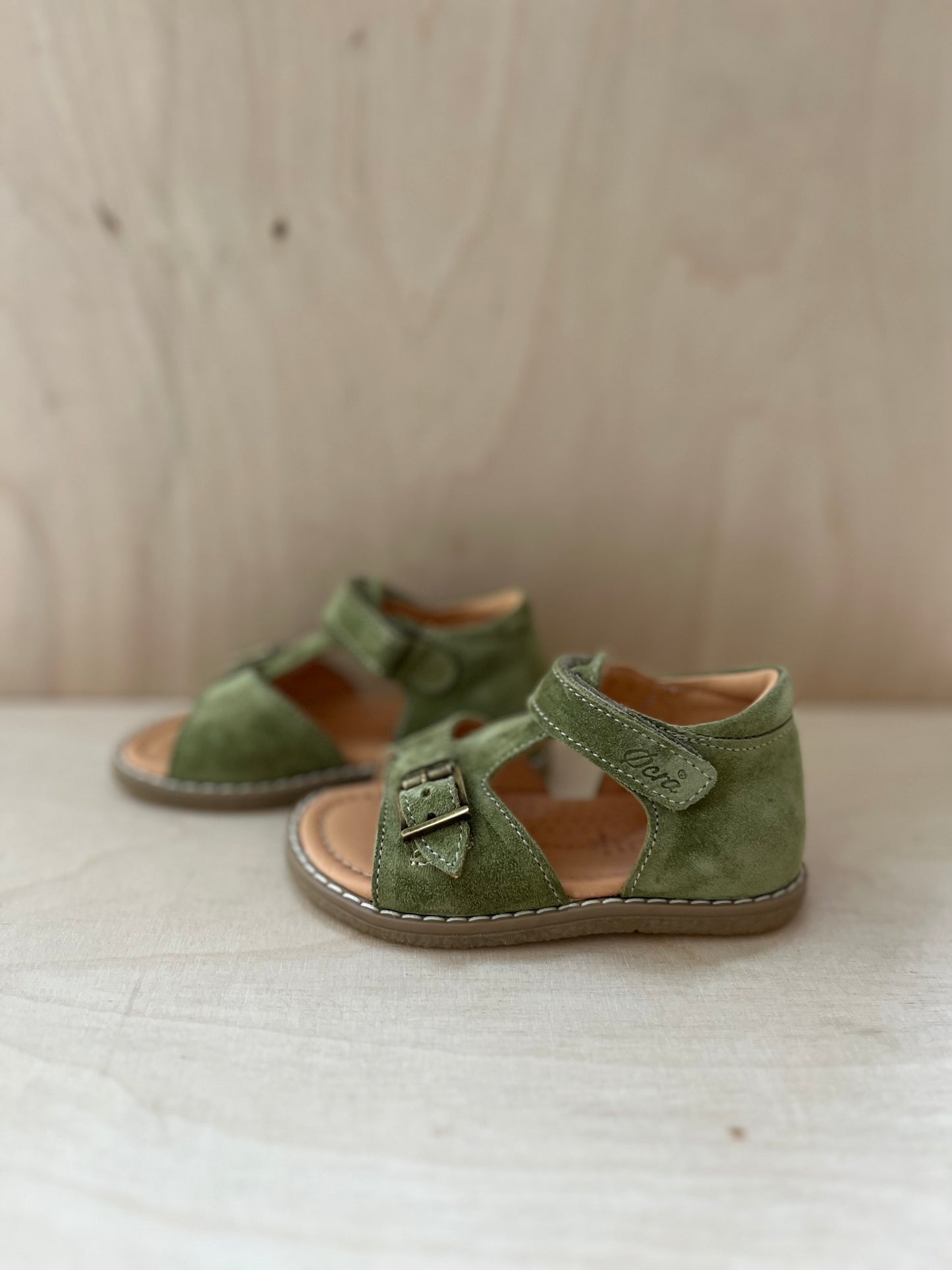 stapsandaal jules - velours groen