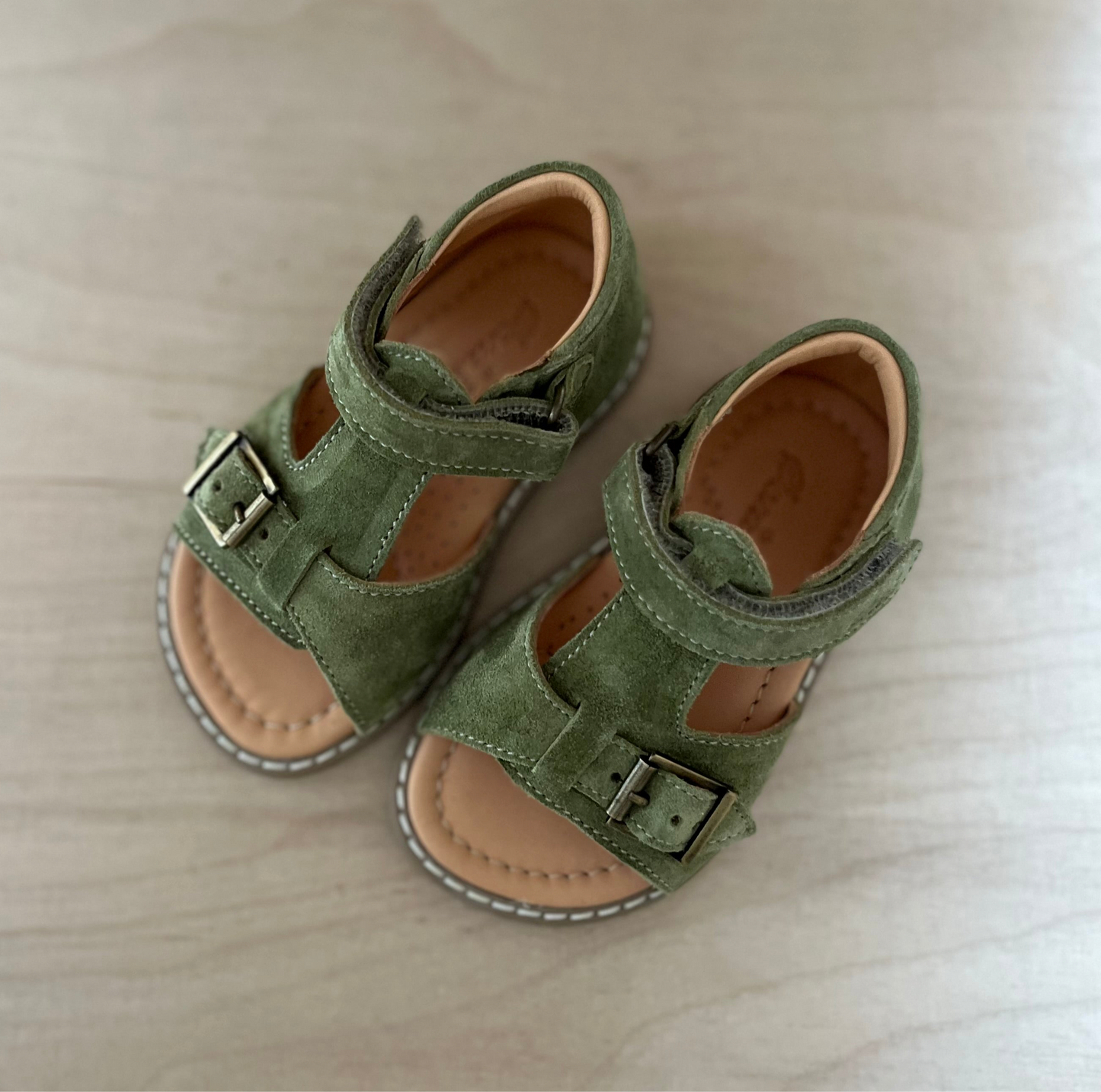stapsandaal jules - velours groen