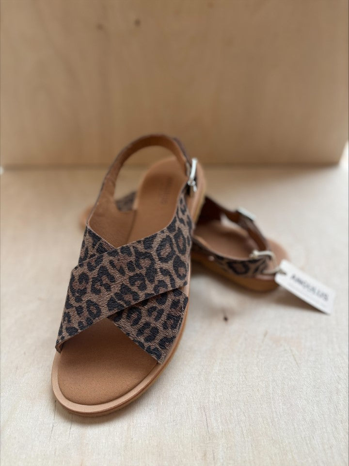 Angulus sandaal leopard