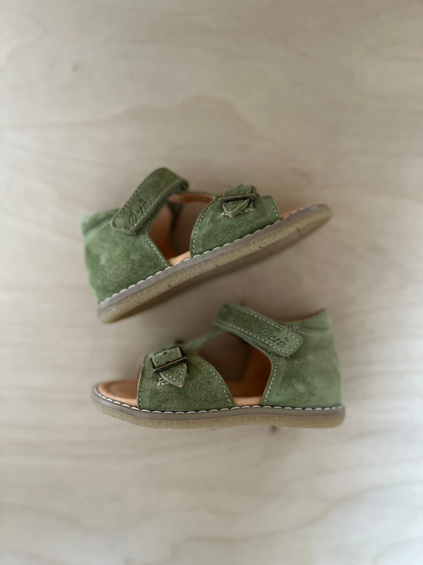 stapsandaal jules - velours groen
