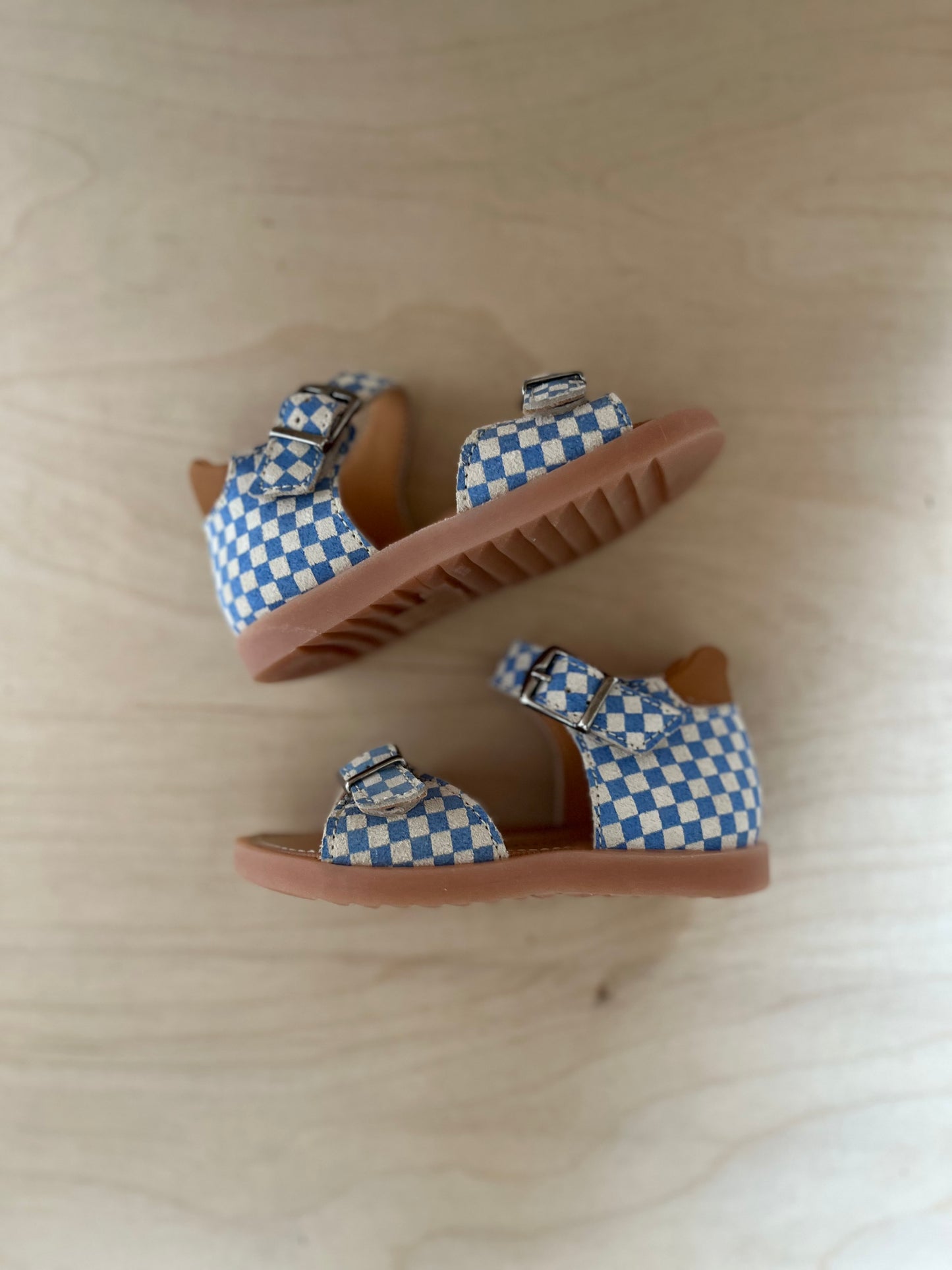 stapsandaal - ruitjes blauw