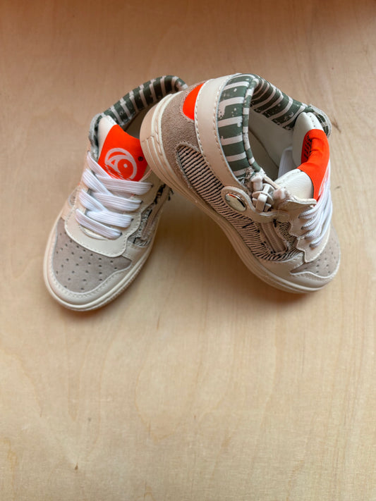 Rondinella sneaker streepjes rood detail