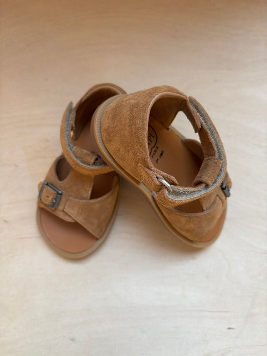 Pom d'api sandaal poppy easy camel light