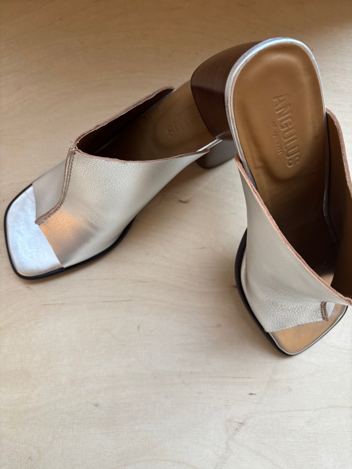 Angulus dames slip in sandaal zilver met hak