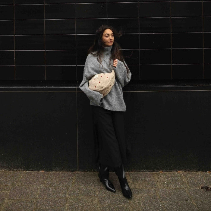 Studio Noos ecru teddy hearts adult fanny pack