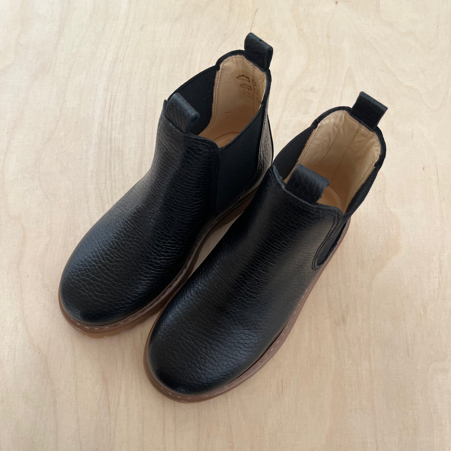 chunky boot - black