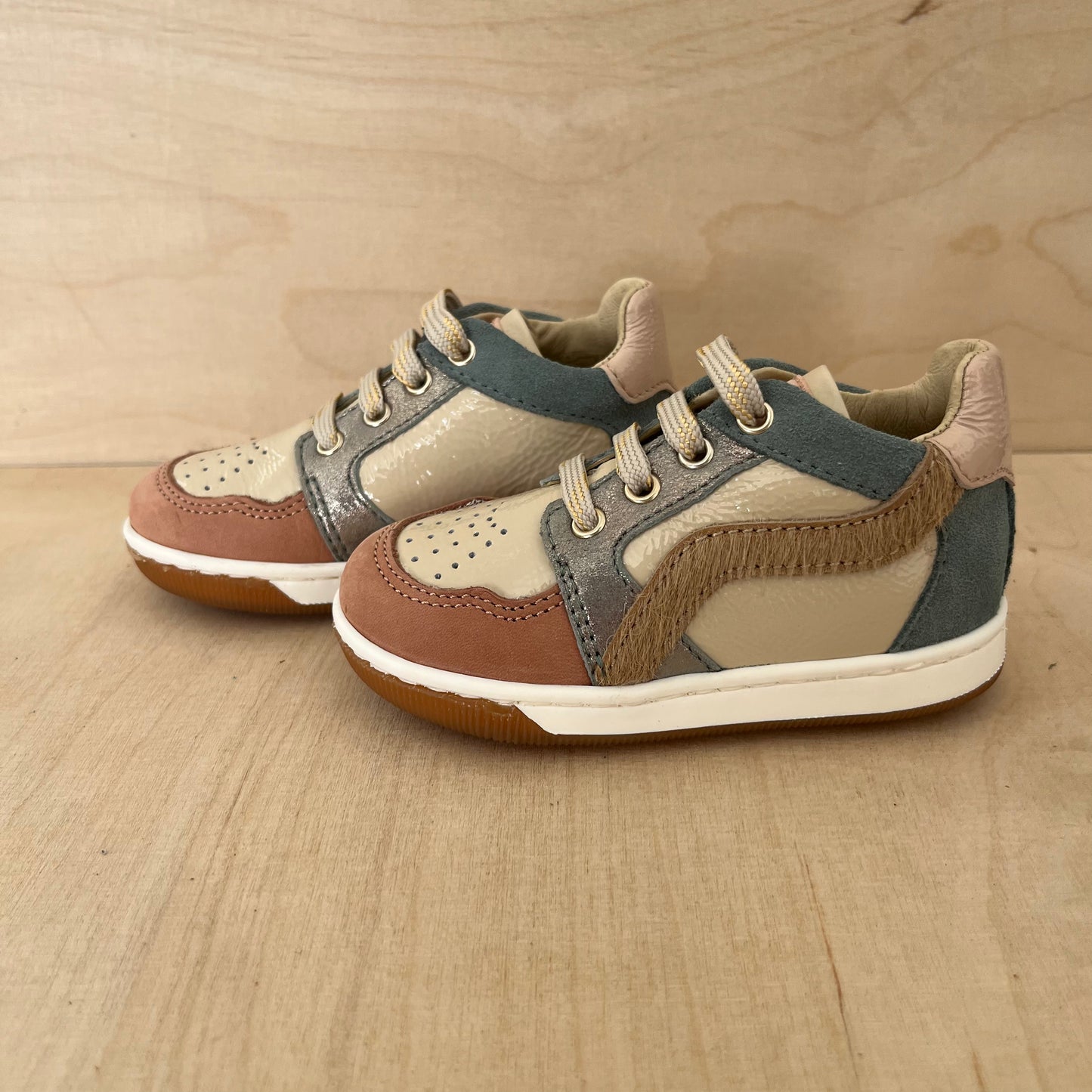 sneaker abeia - rose milk sage