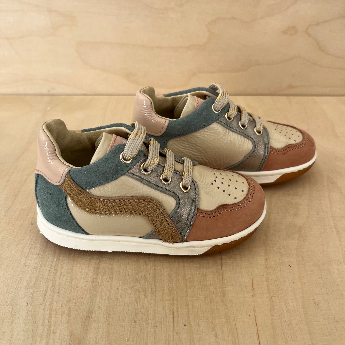 sneaker abeia - rose milk sage