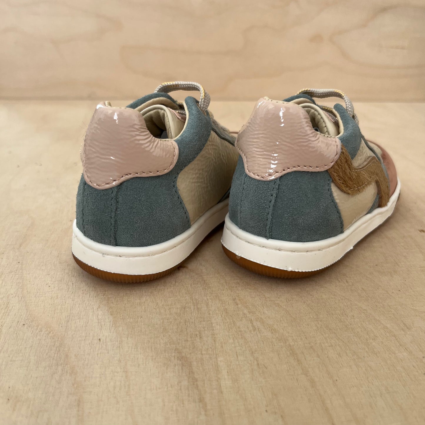 sneaker abeia - rose milk sage
