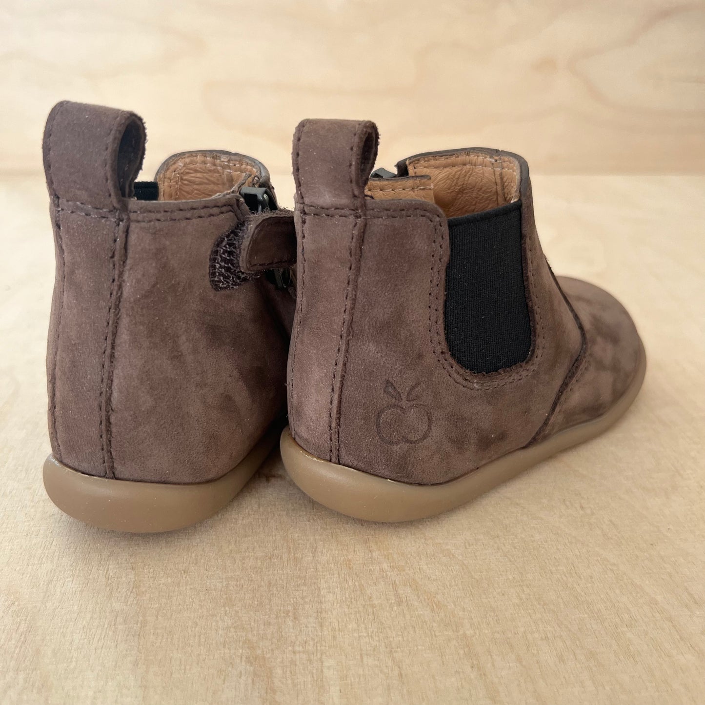 stand up - jod - nubuck taupe