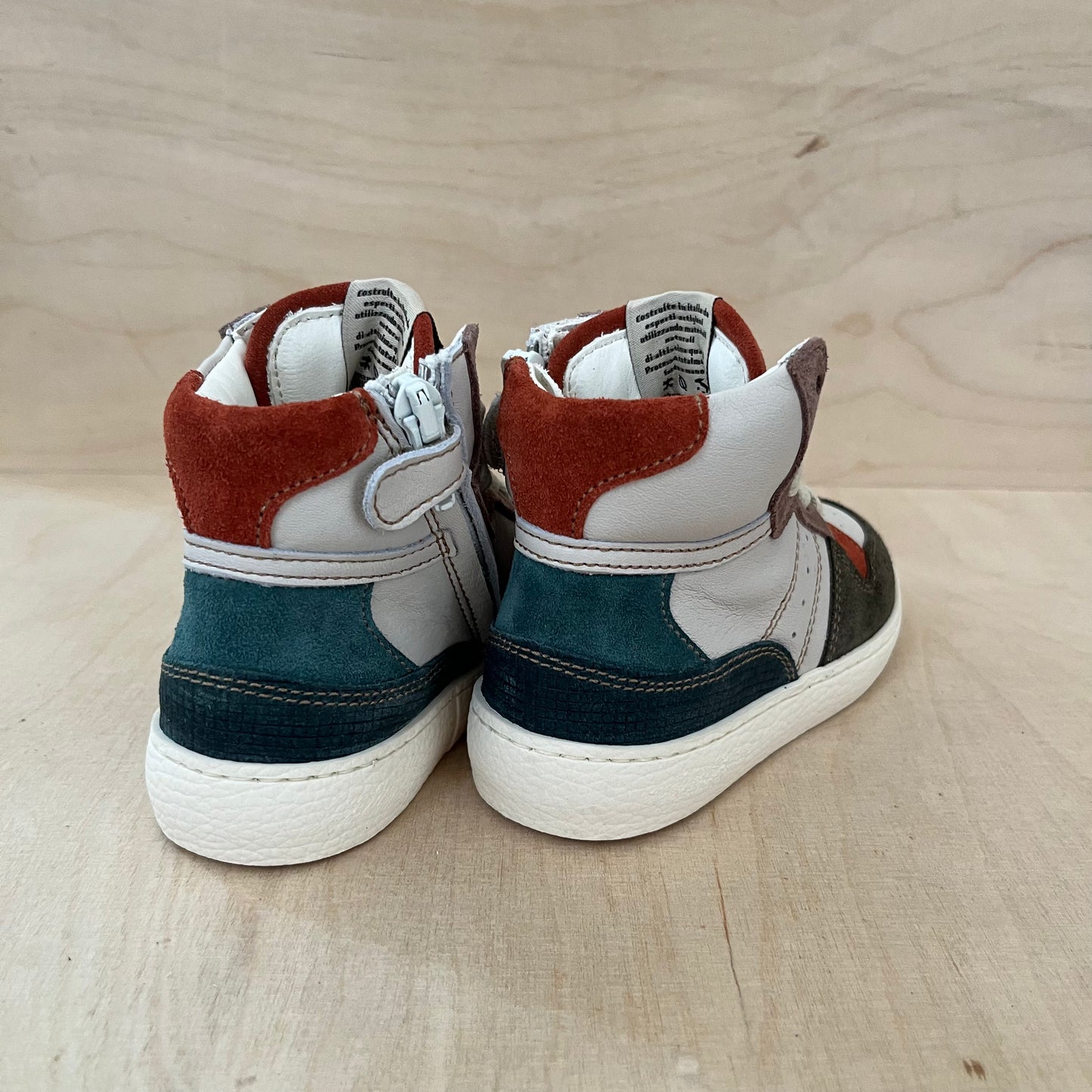 hightop sneaker - orange, blue, olive