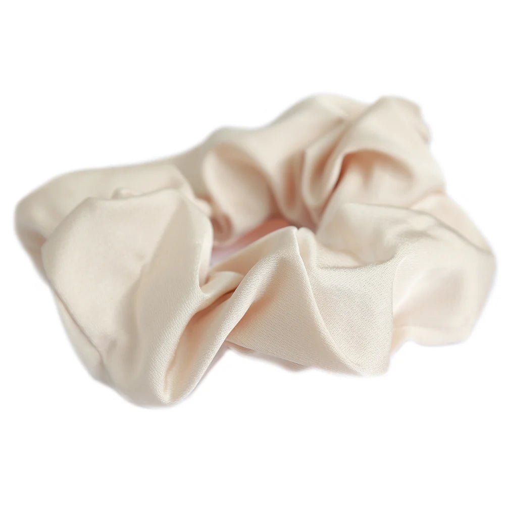 Satijnen scrunchie champagne