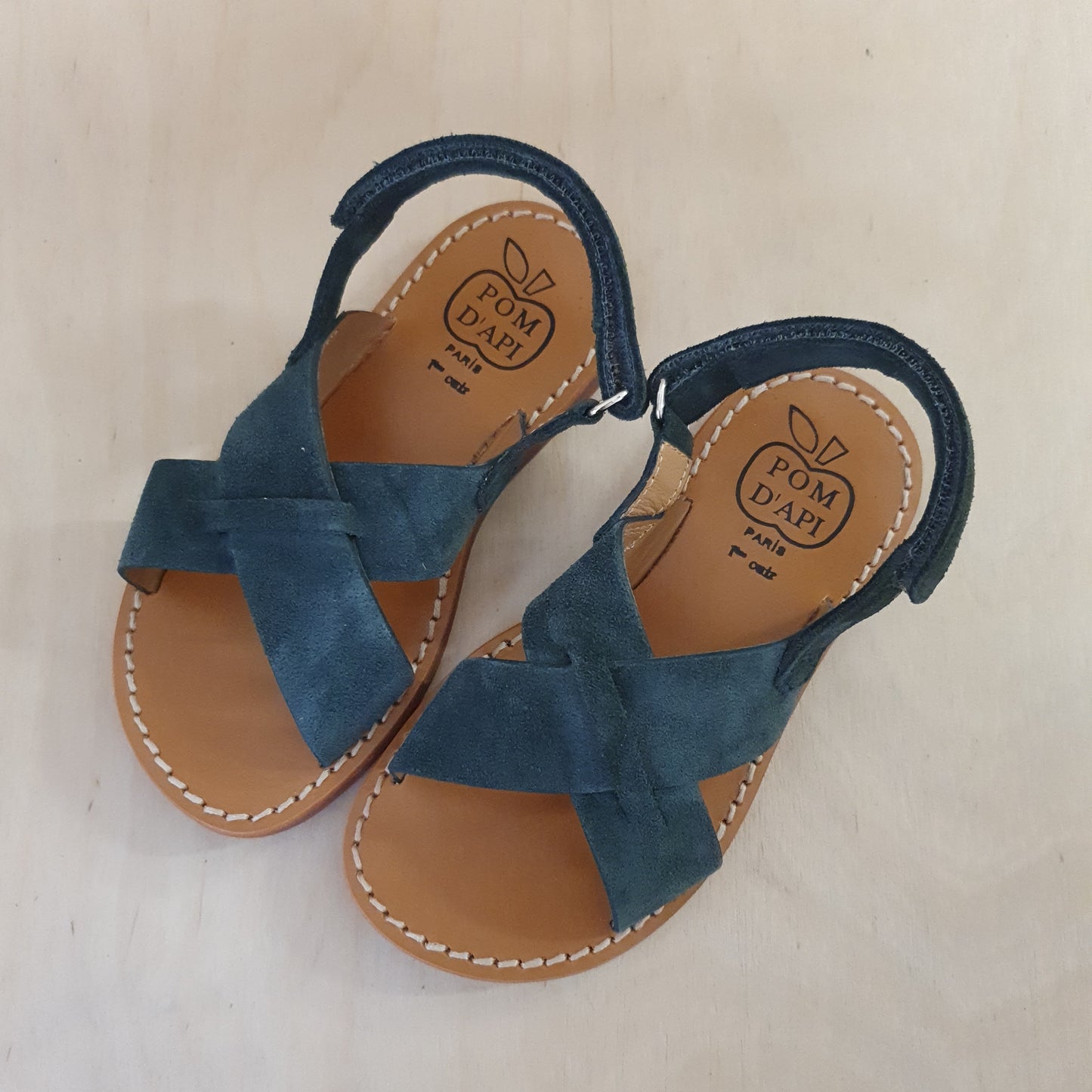 POM D'API - sandaal plage stitch cross - velours pin