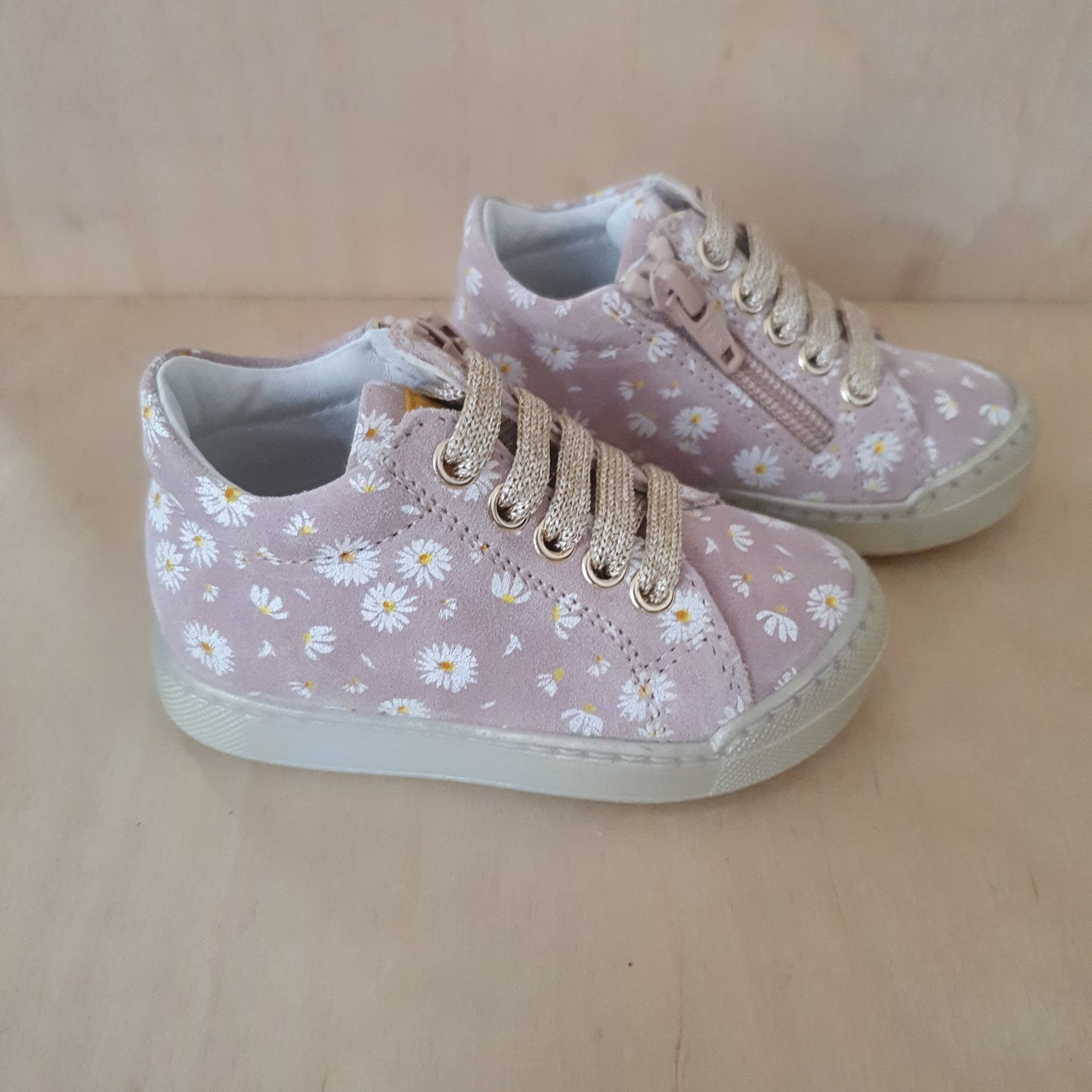 stapsneaker snopes - daisies cipria milk