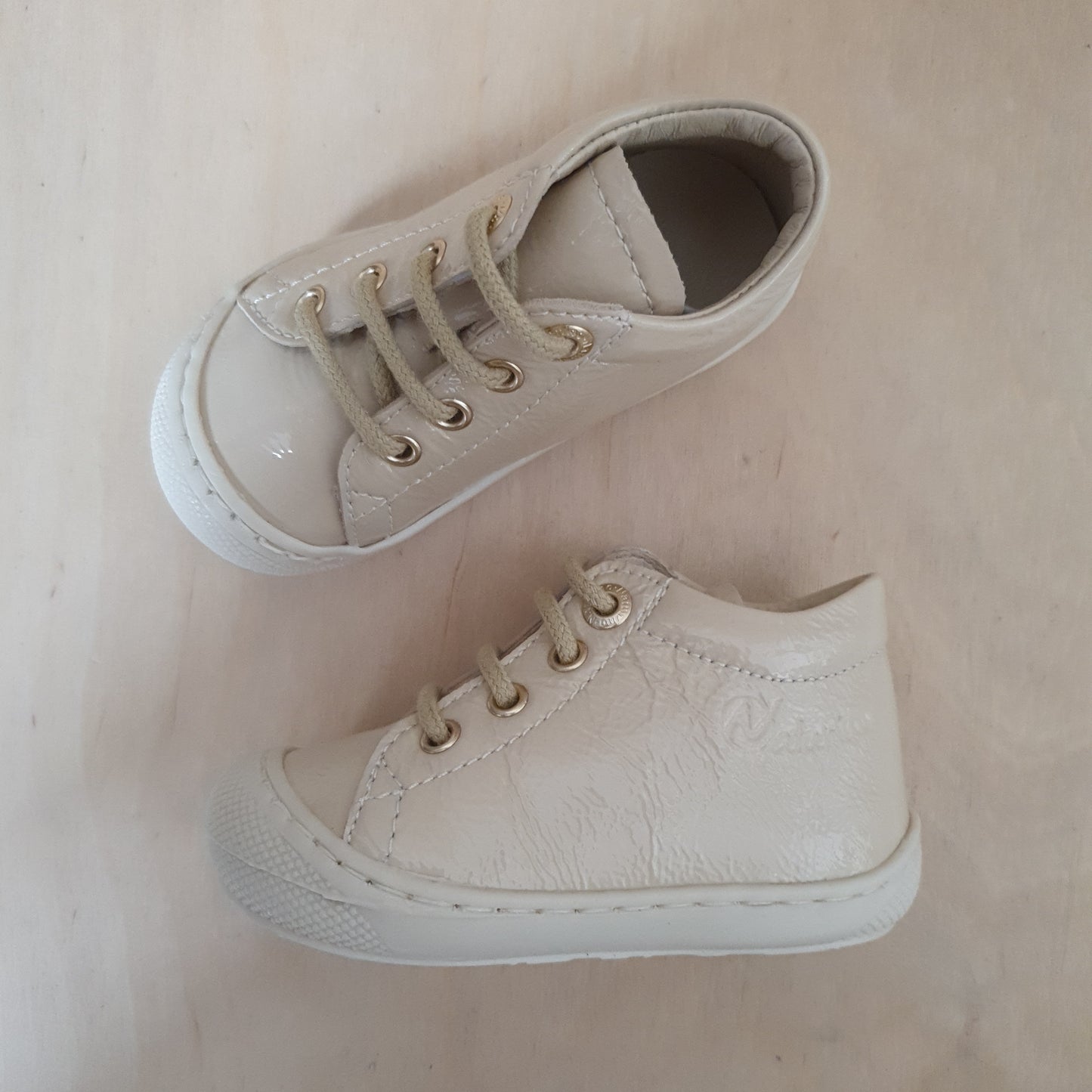 cocoon - naplak sole bone