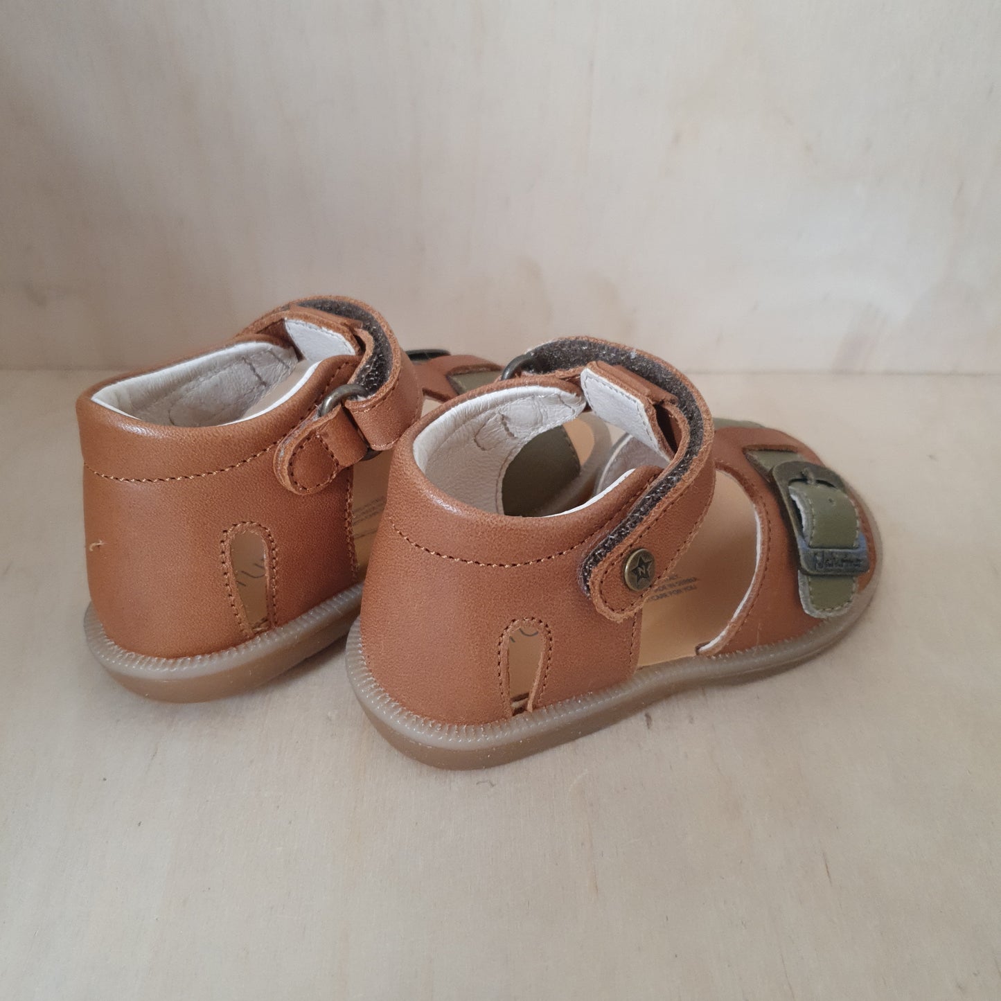 NATURINO - stapsandaal quarzo - cognac stone