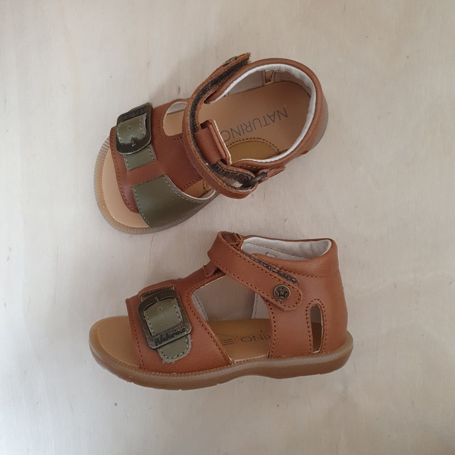 NATURINO - stapsandaal quarzo - cognac stone
