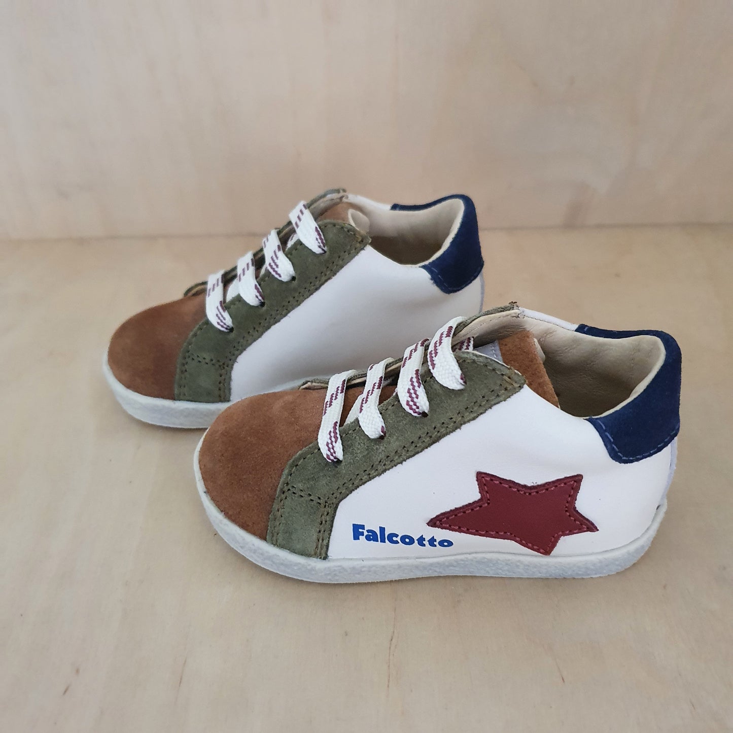 FALCOTTO - stapsneaker alnoite high - eyelets brown milk