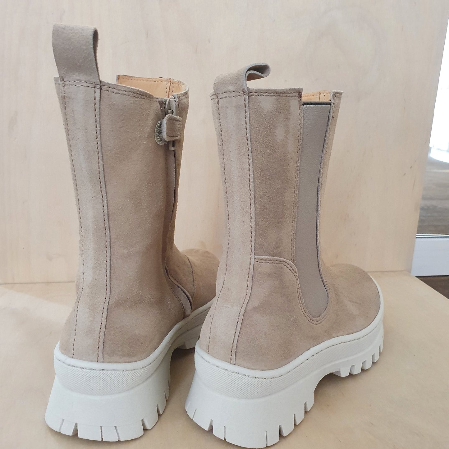 OCRA - boots - wash oil/nude