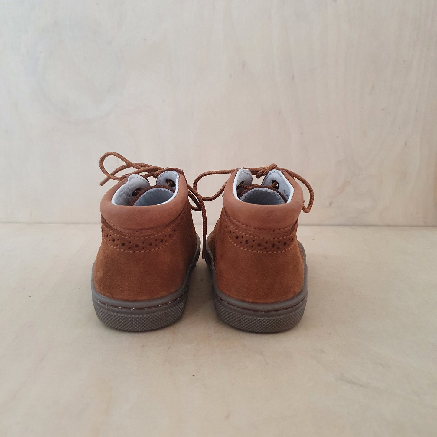 stapschoen - bruin suede