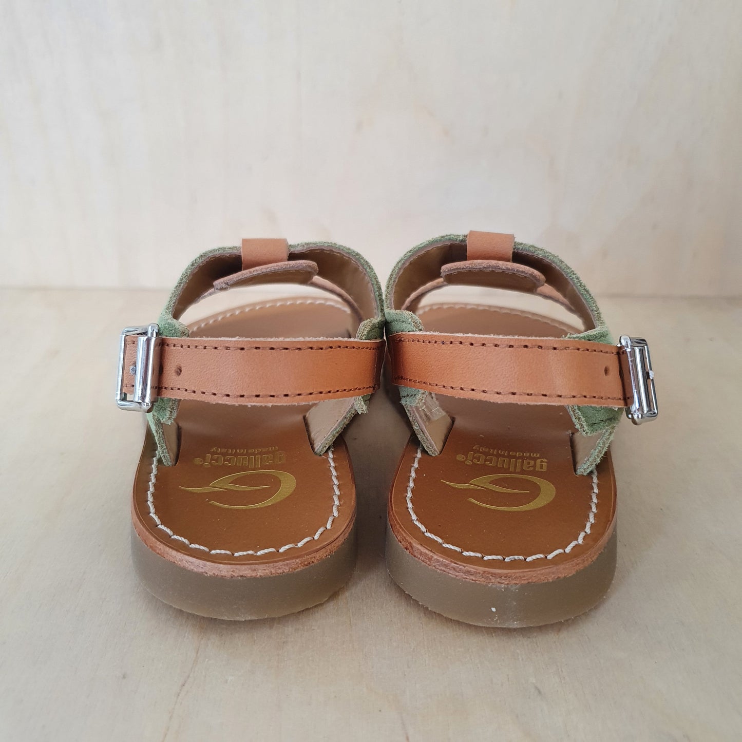 GALLUCCI - sandaal camel en verde