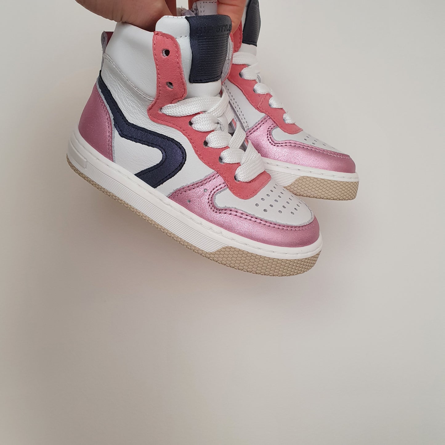 HIP - damessneaker - platinum, rood en roze