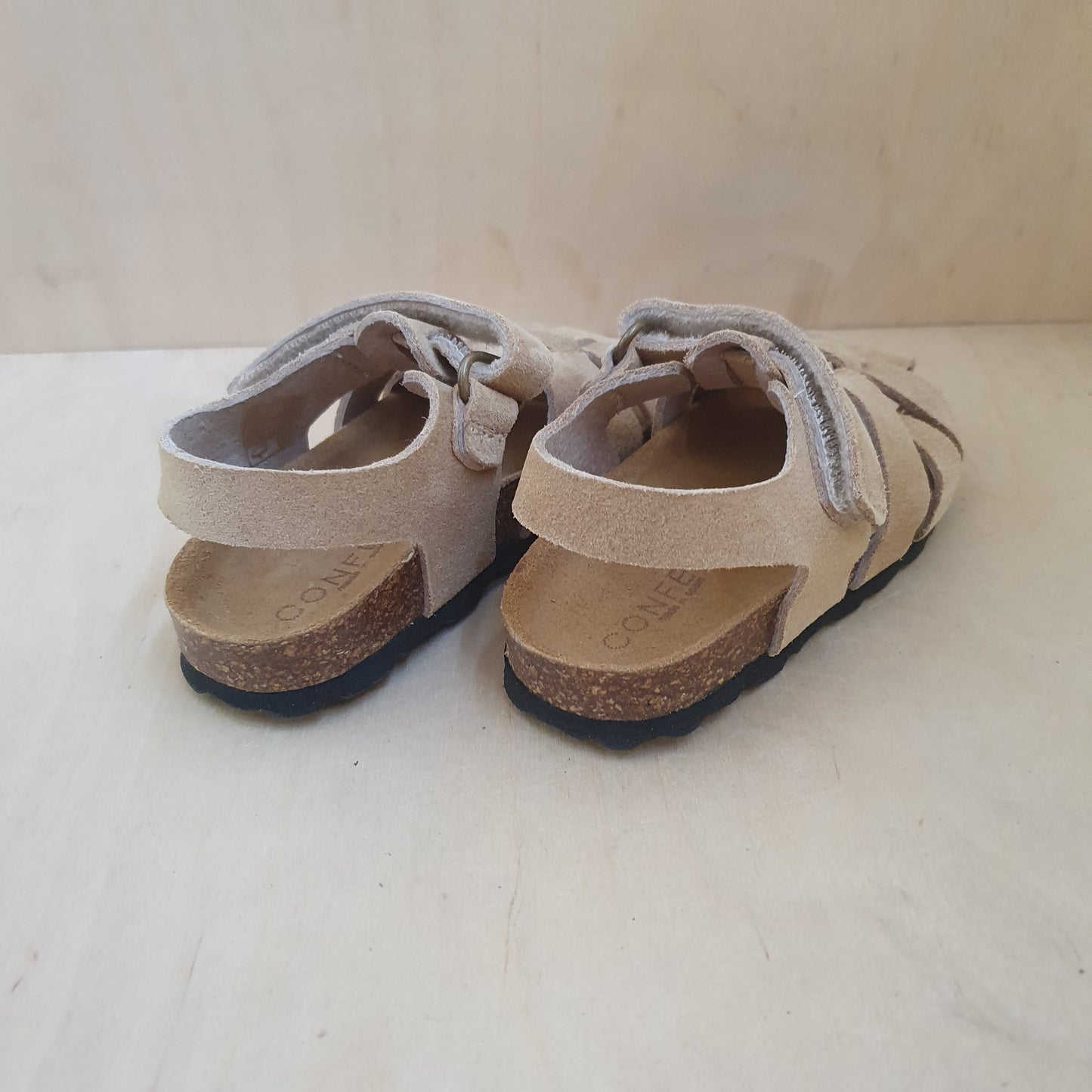 CONFETTI - sandaal bio - suede taupe