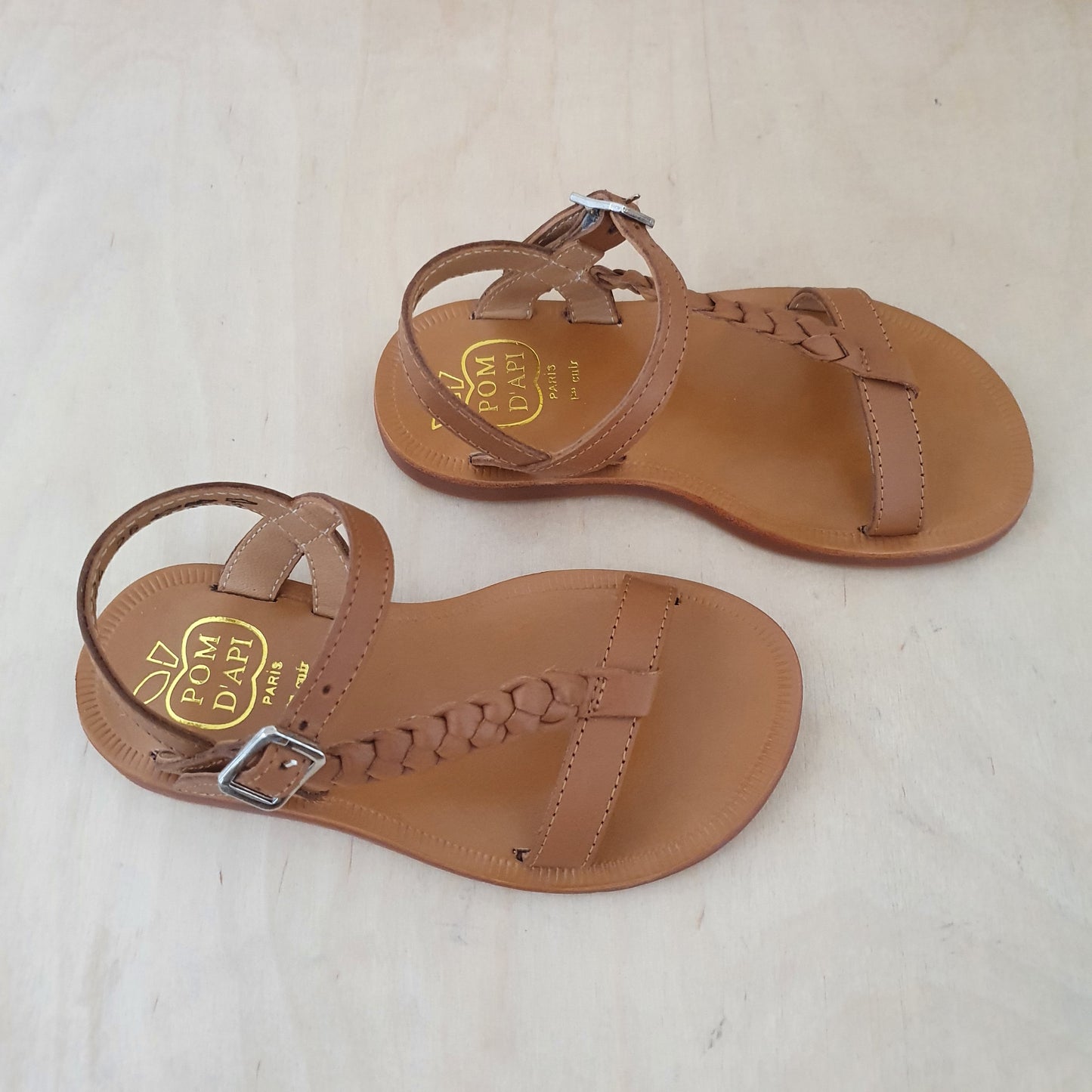 POM D'API - sandaal plagette antik - vlecht camel