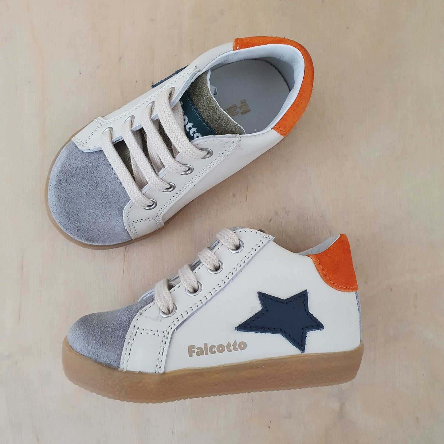 FALCOTTO - stapsneaker alnoite - grey milk orange