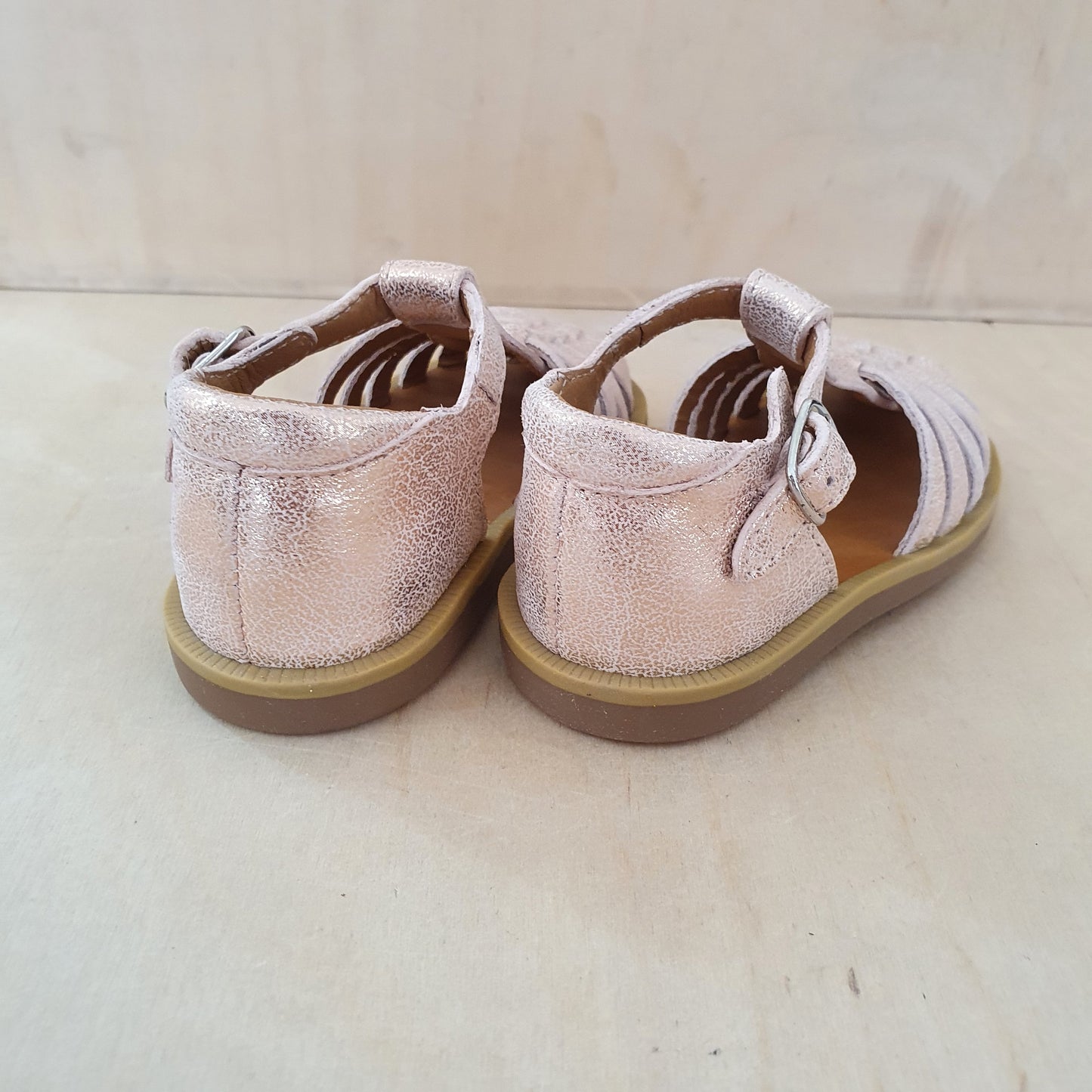stapsandaal poppy pitti - stampy metal nude