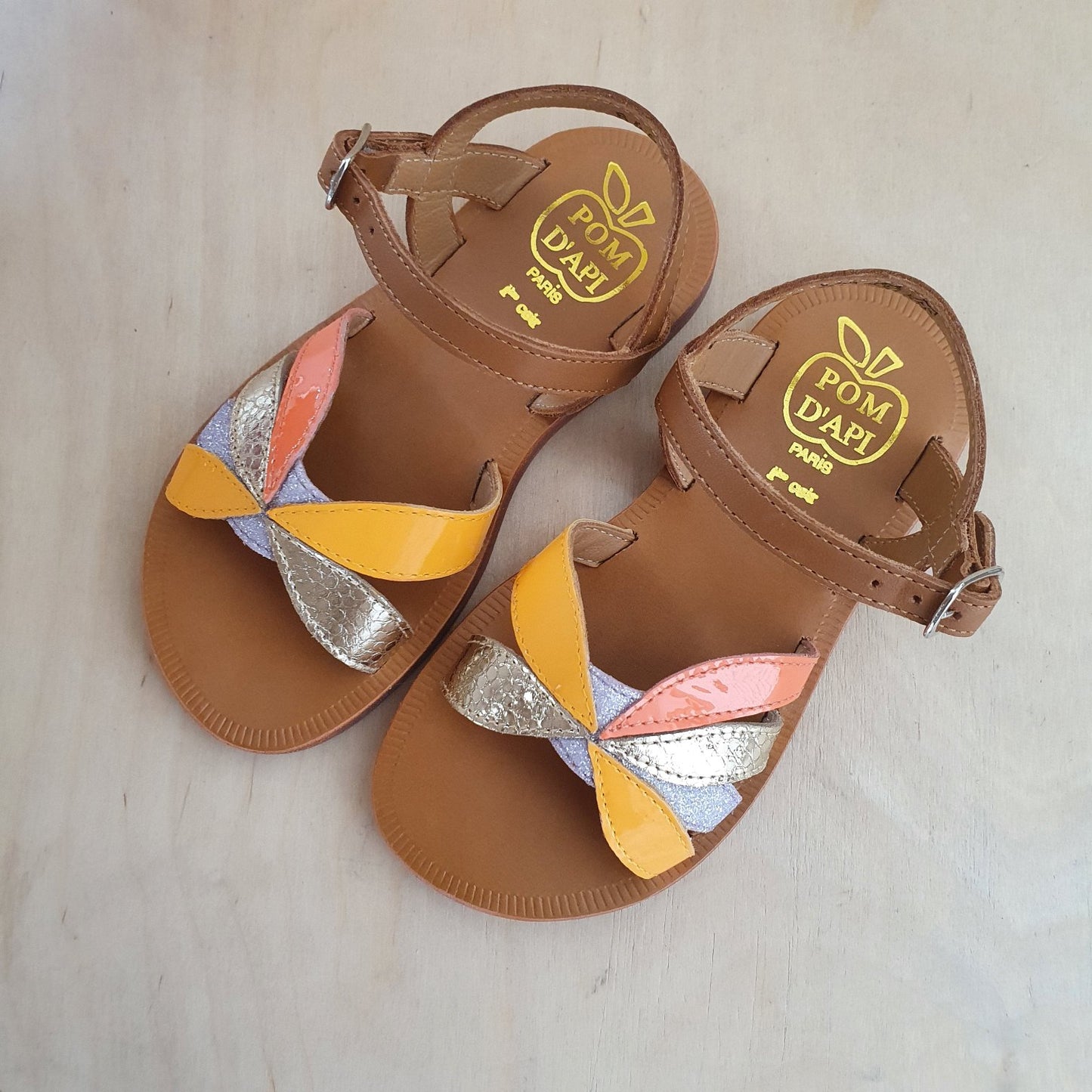 POM D'API - sandaal plagette oto - camel/orange