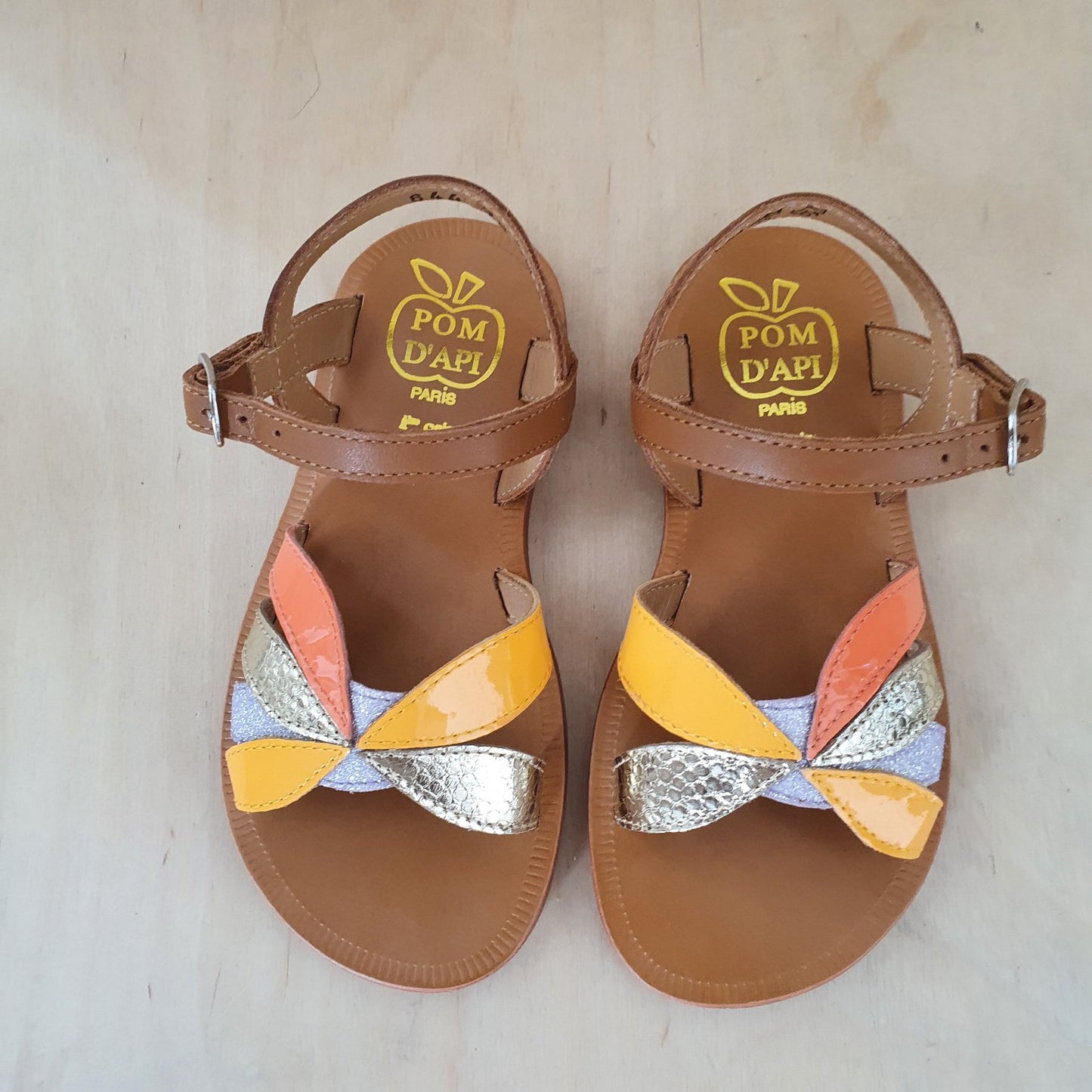 POM D'API - sandaal plagette oto - camel/orange